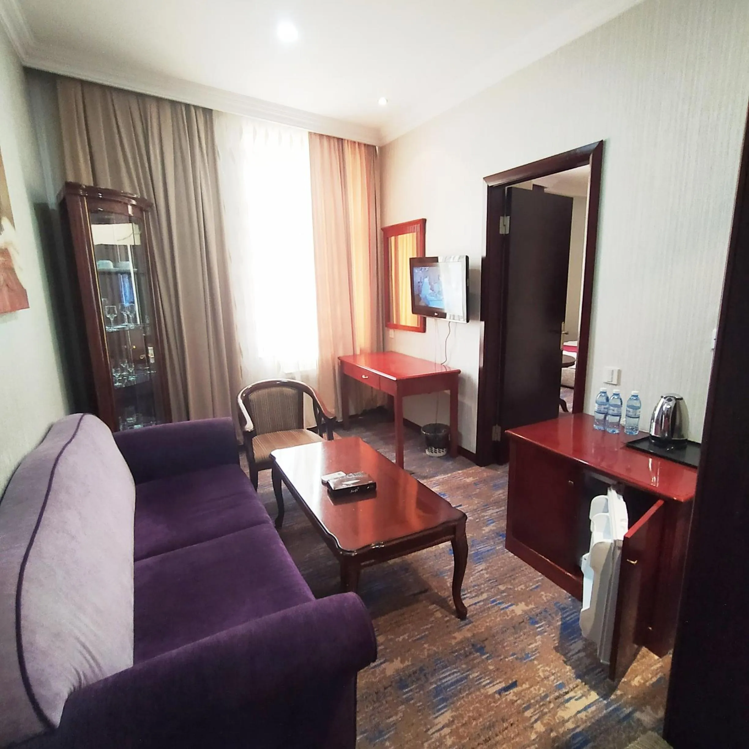 Living room in Royal Hotel