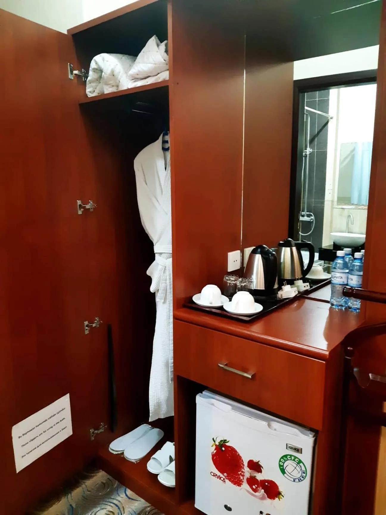 wardrobe in Royal Hotel