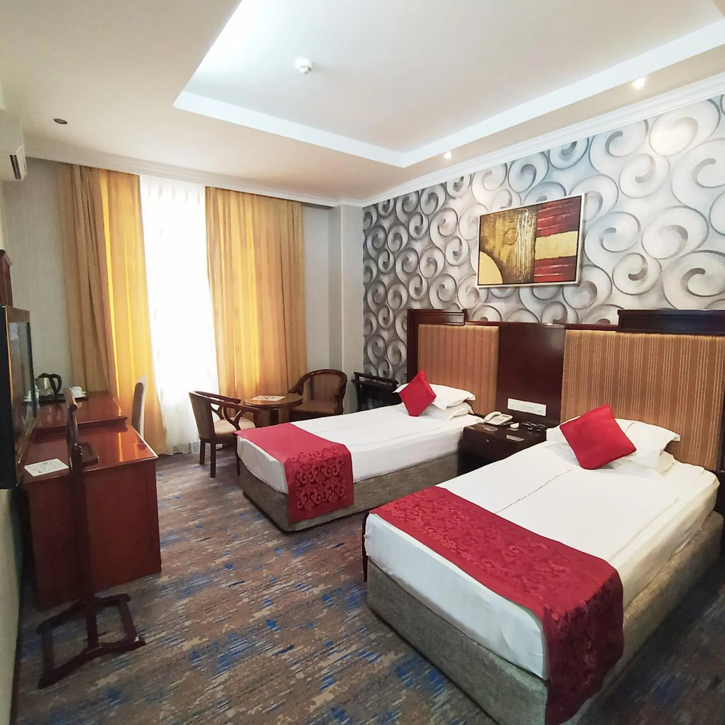 Comfort Twin Room in Royal Hotel Comfort Twin Room in Royal Hotel