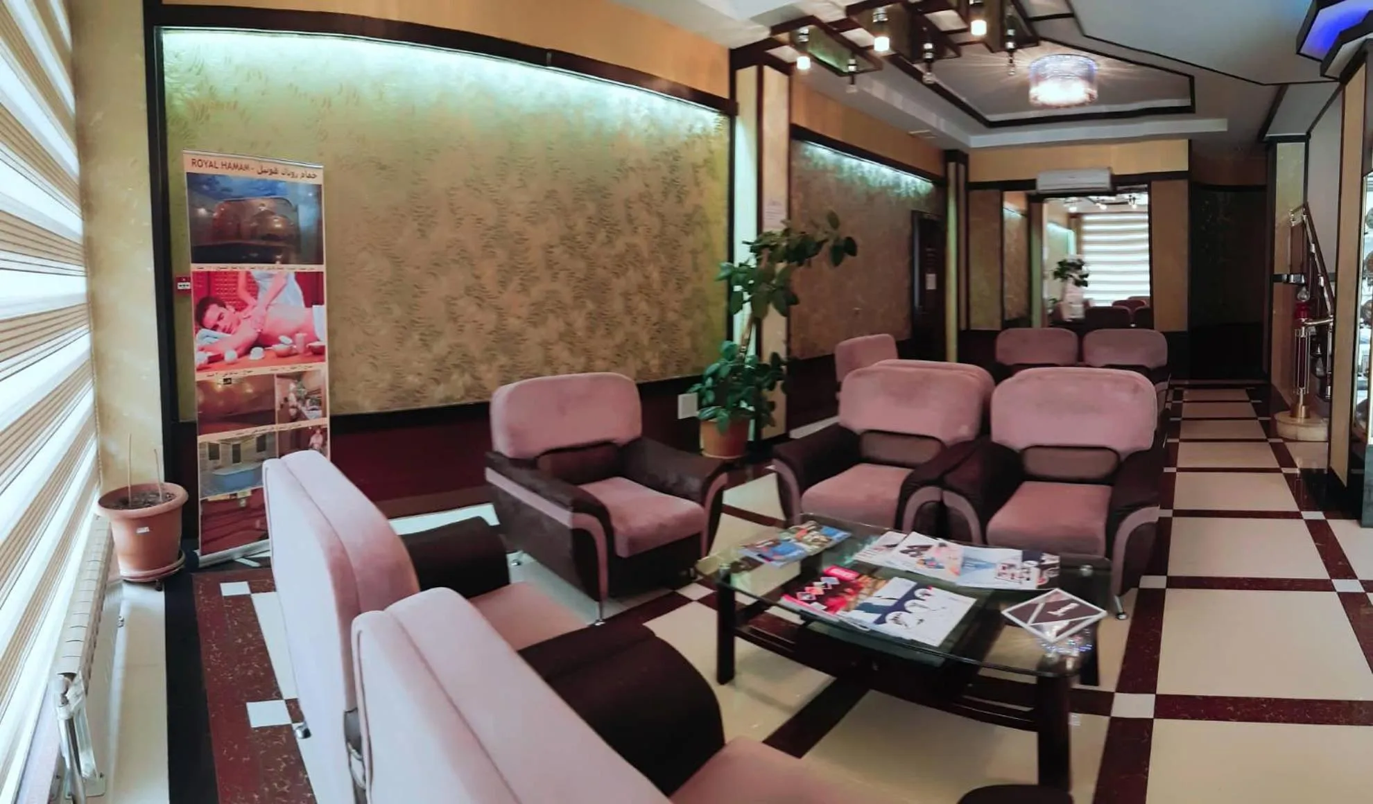 Lobby or reception in Royal Hotel