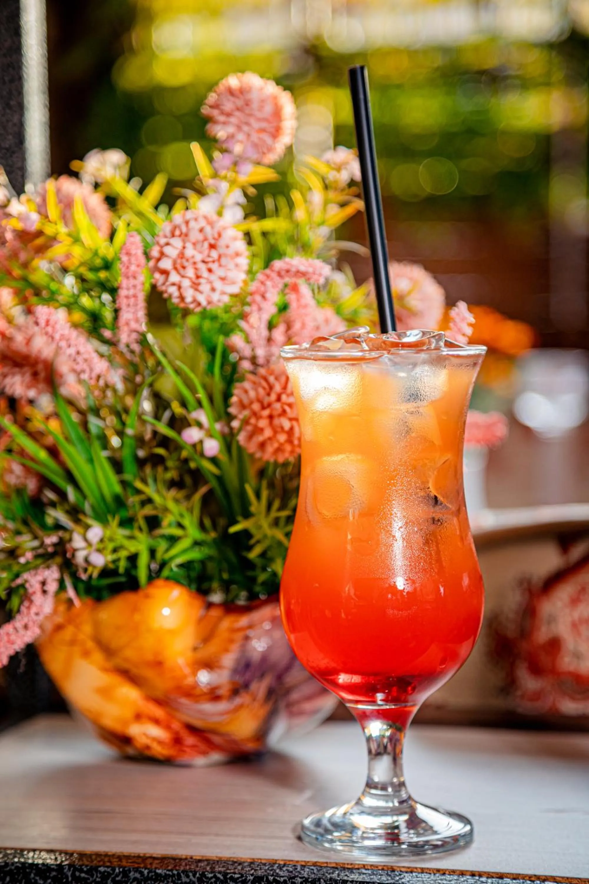 Restaurant/places to eat in Royal Hotel