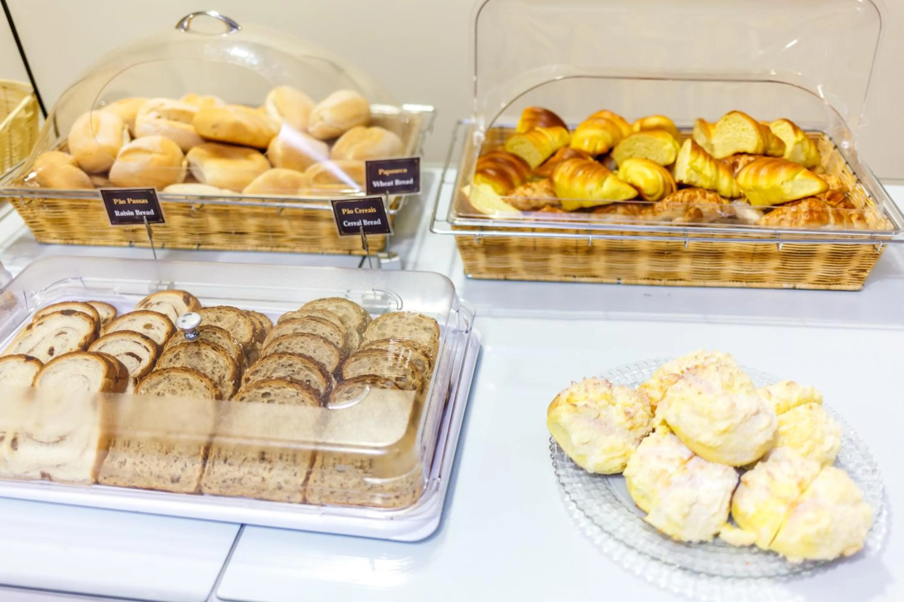 Breakfast in Hotel Caravelas