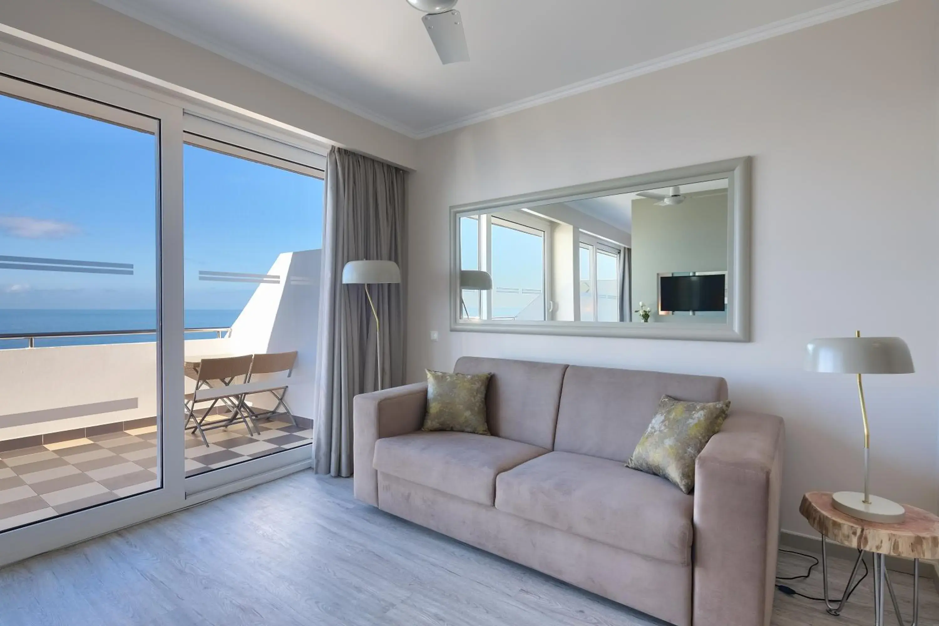 Living room in Hotel Orca Praia - Adults Only Living room in Hotel Orca Praia - Adults Only