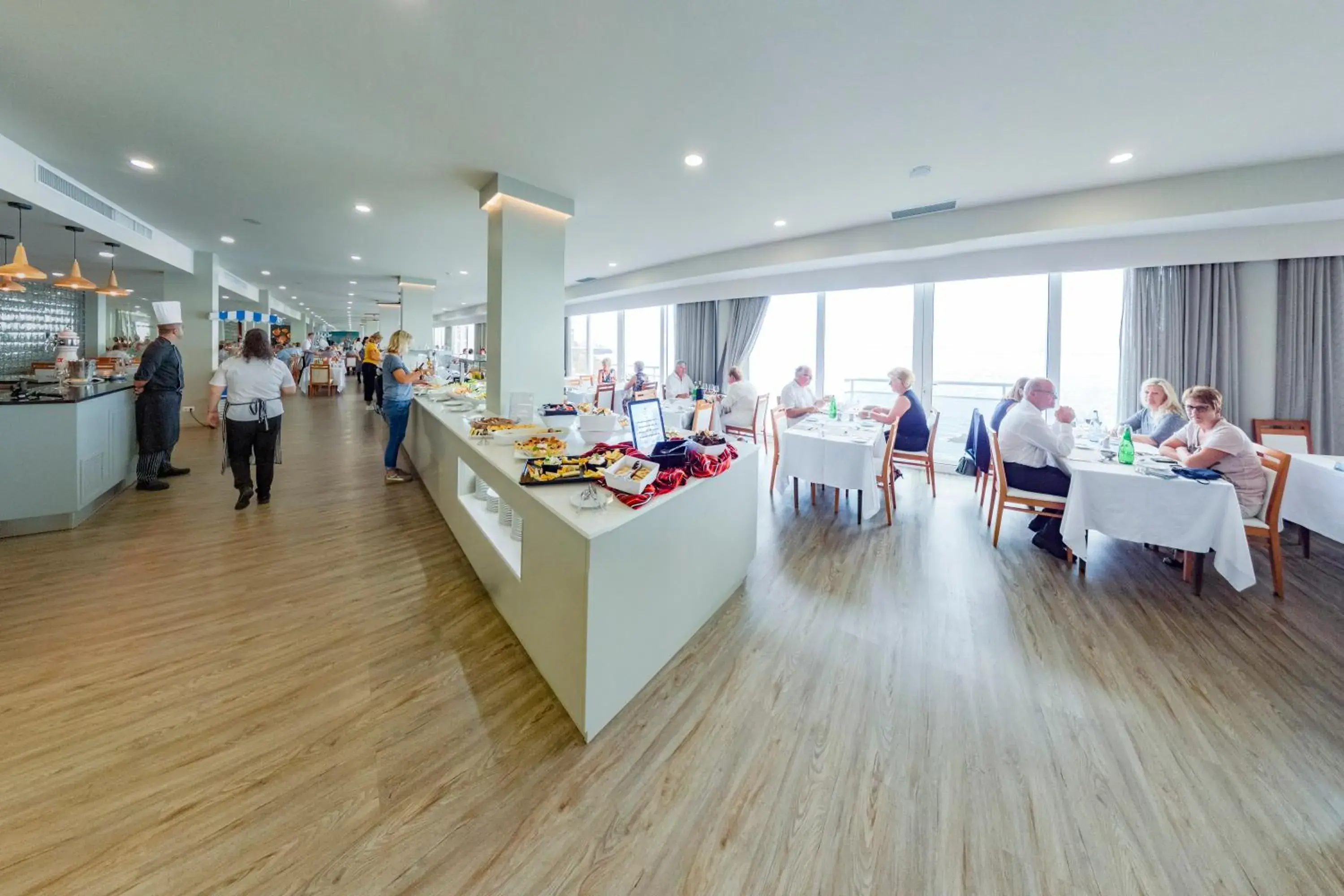 Breakfast in Hotel Orca Praia - Adults Only Breakfast in Hotel Orca Praia - Adults Only