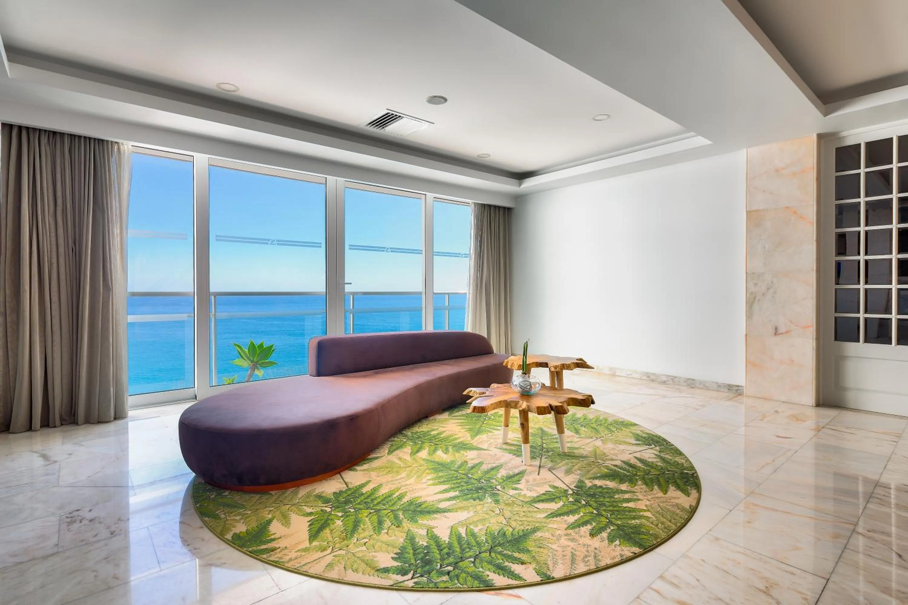 Area and facilities in Hotel Orca Praia - Adults Only