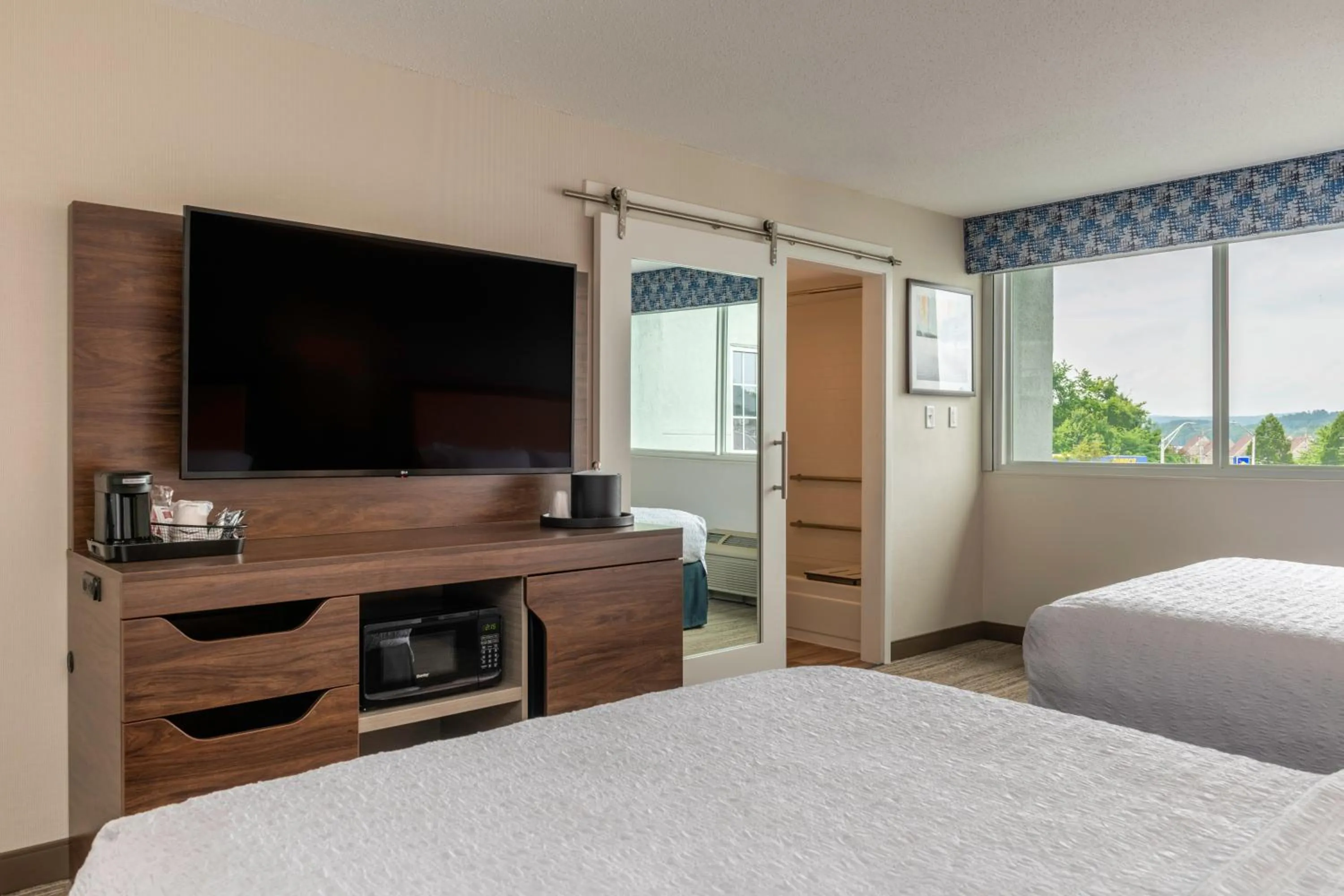 Bed in La Quinta by Wyndham Manchester