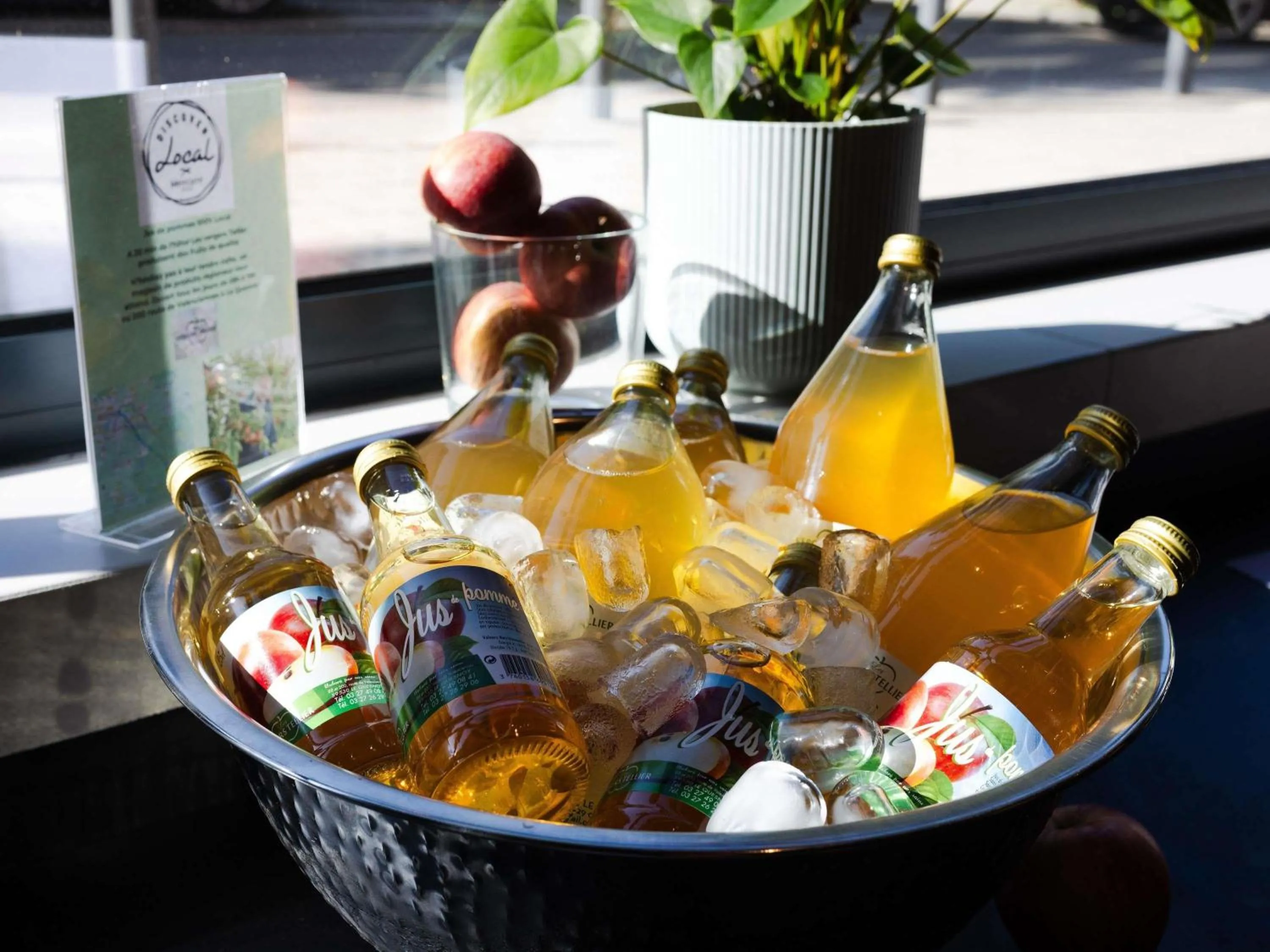 Breakfast in Mercure Valenciennes Centre