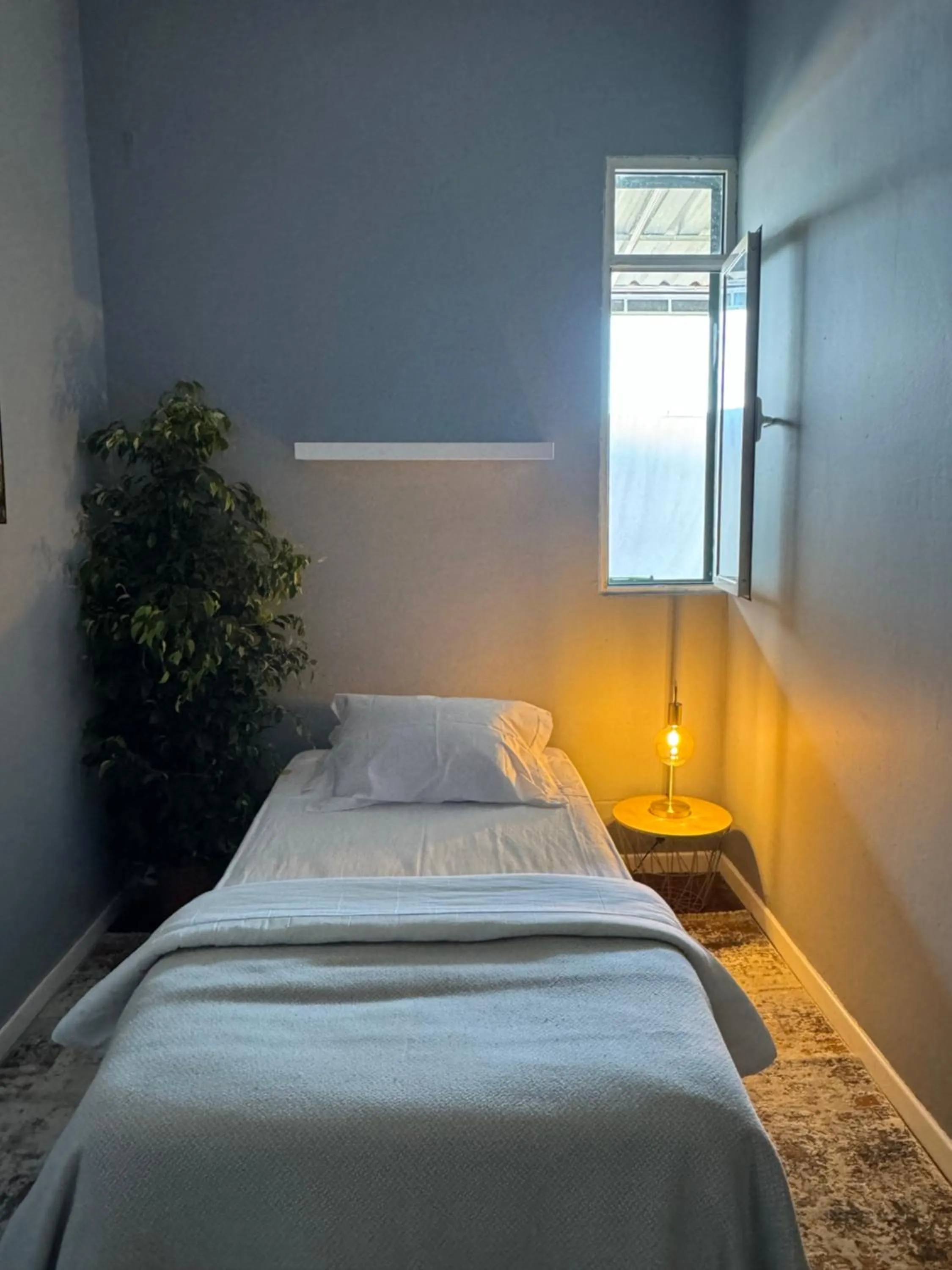 Bed in Residencial Funchal