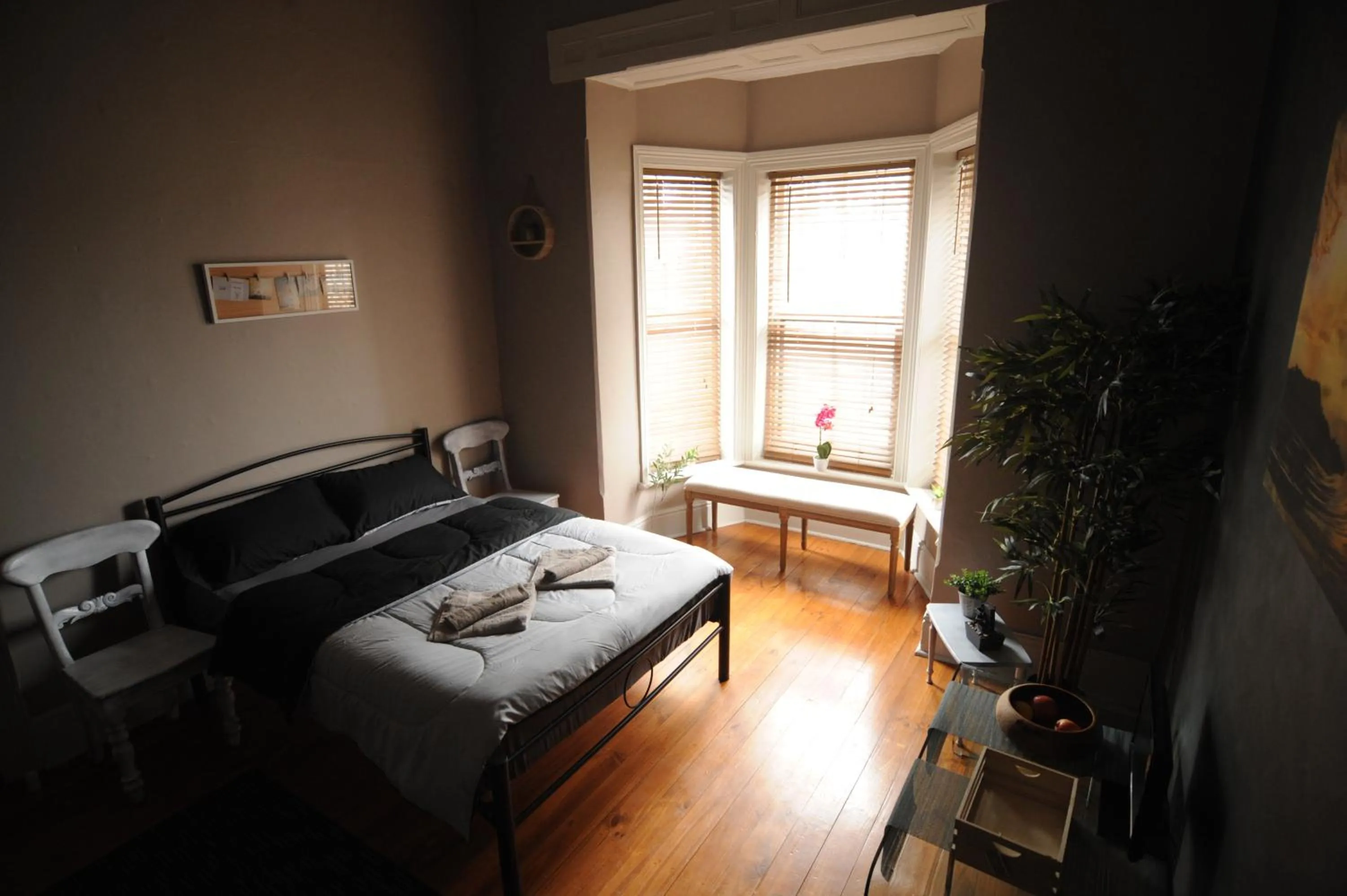 Bed in Vagabond Historic