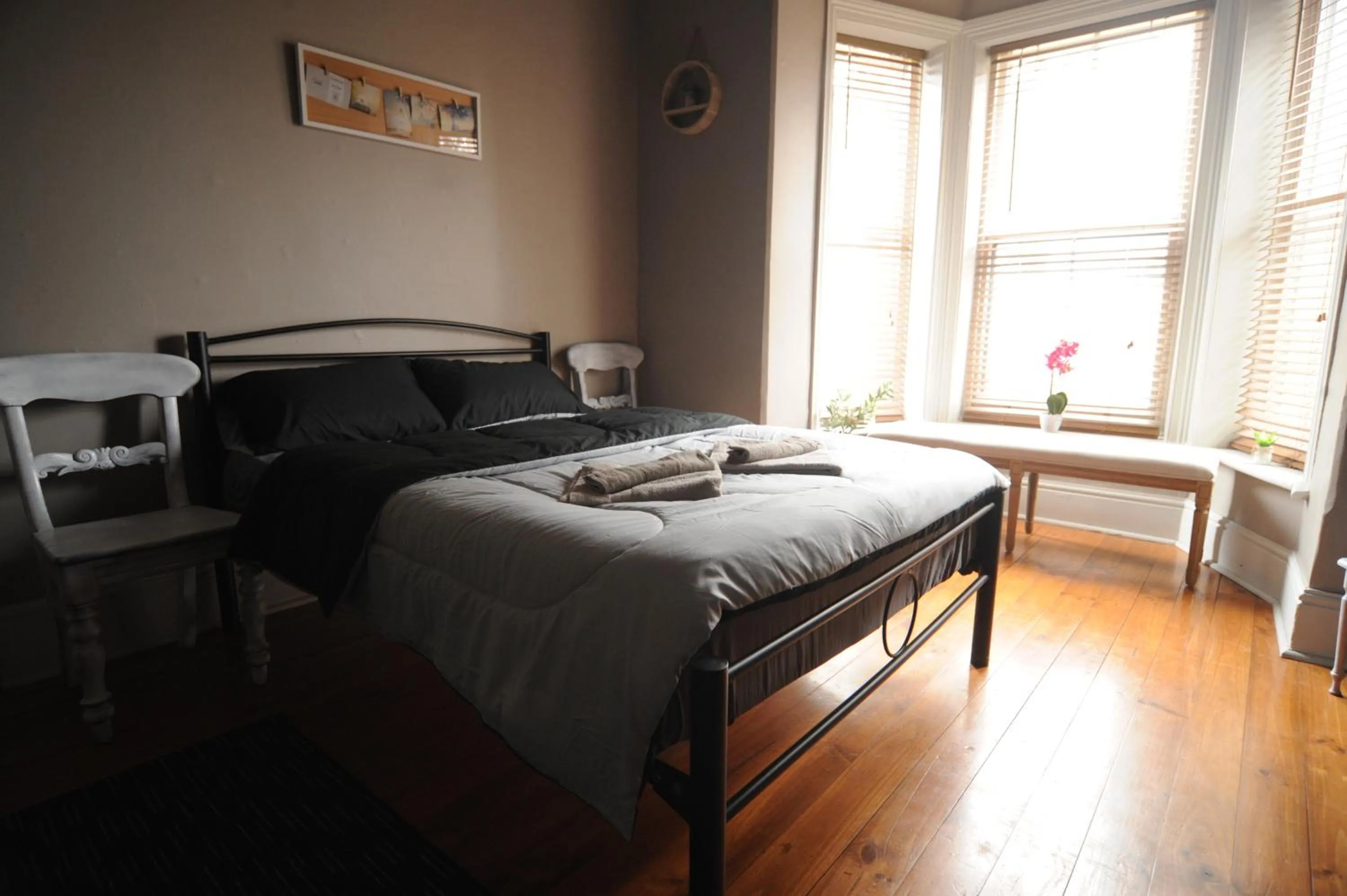 Bed in Vagabond Historic