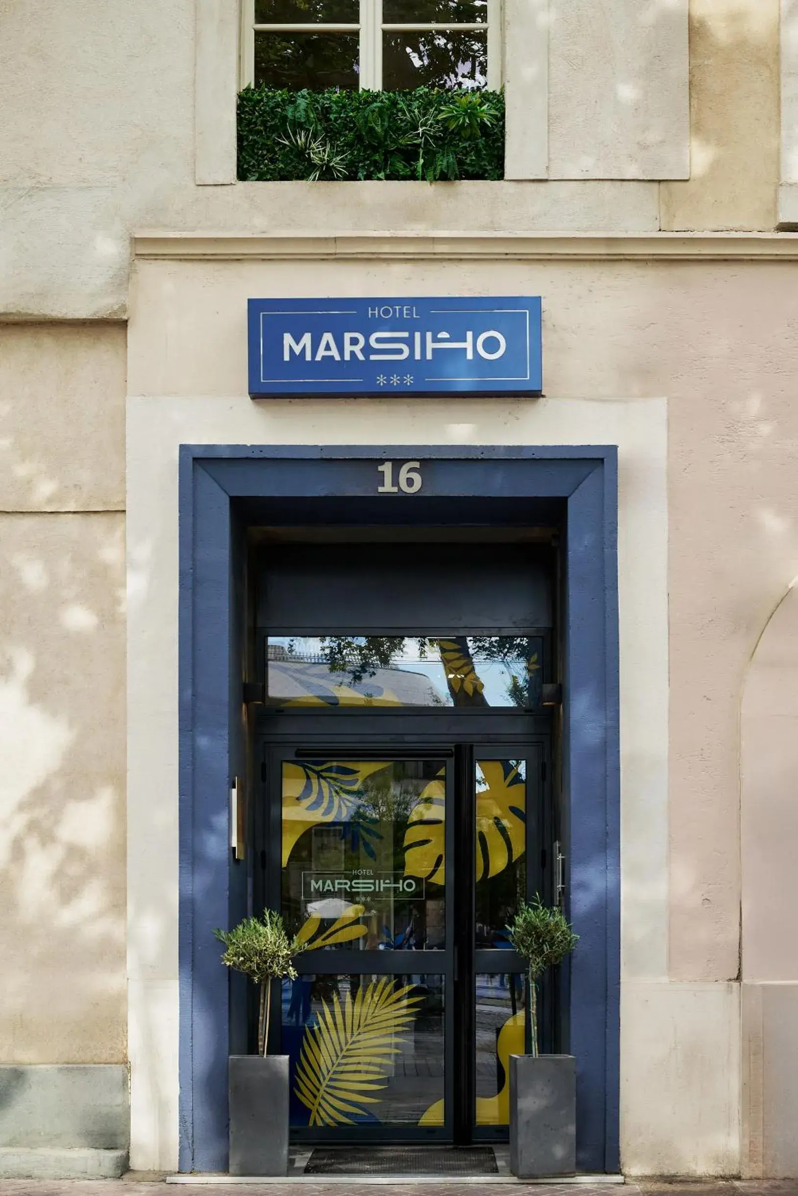 Facade/entrance in Hotel Marsiho by Happyculture Facade/entrance in Hotel Marsiho by Happyculture