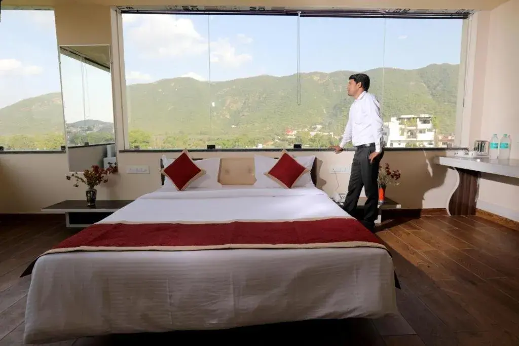 Suite with Mountain View in Rock Star Hotel Suite with Mountain View in Rock Star Hotel