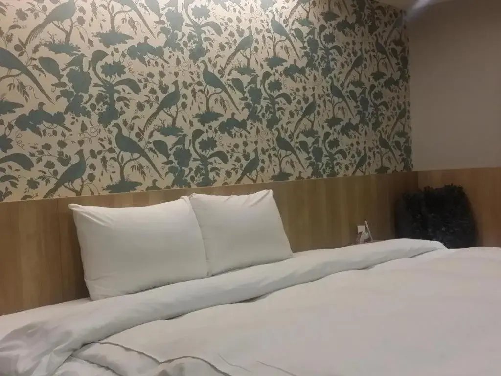 Bed in Non Lai Inn