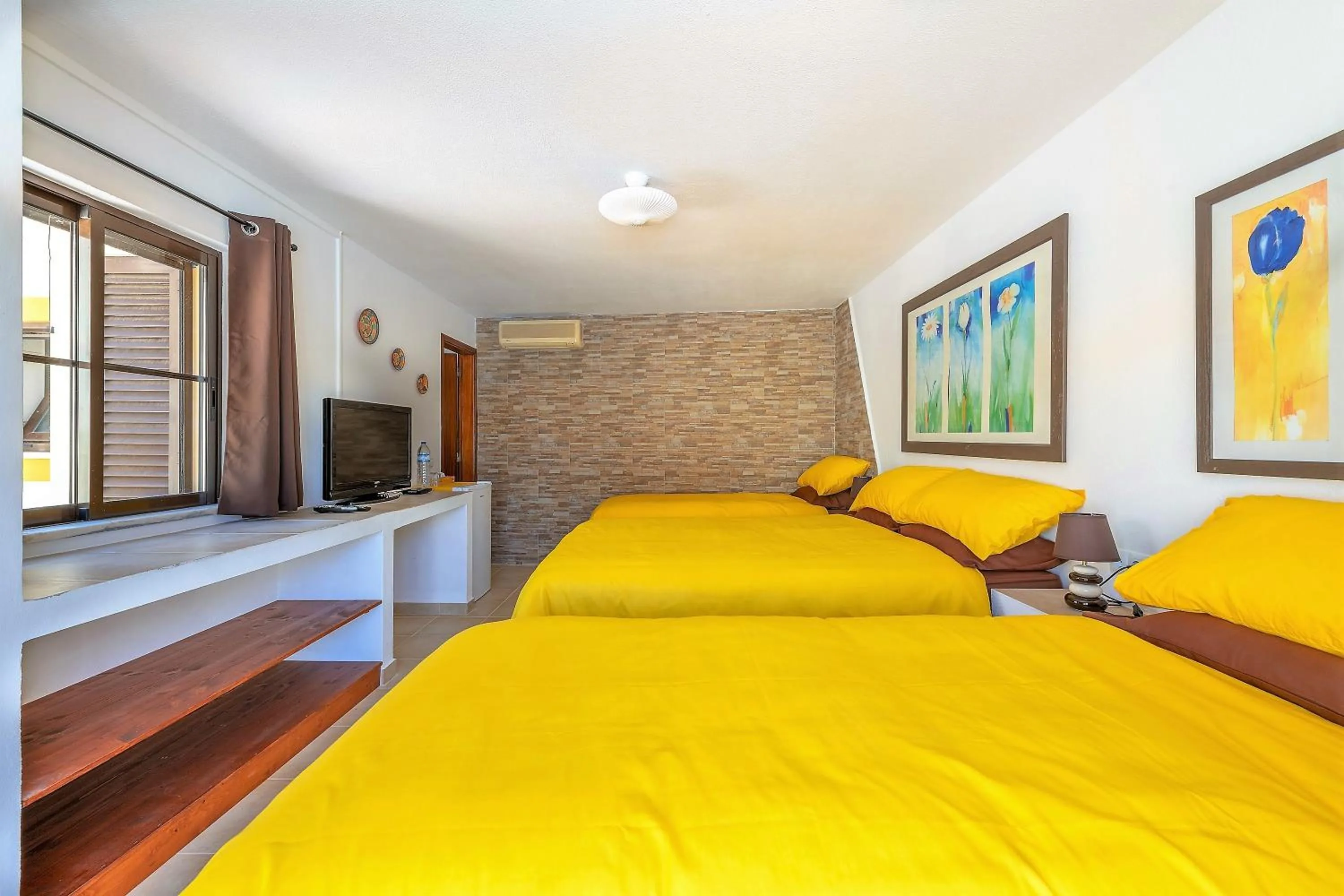 Bedroom, Bed in Casa dos Ninos
