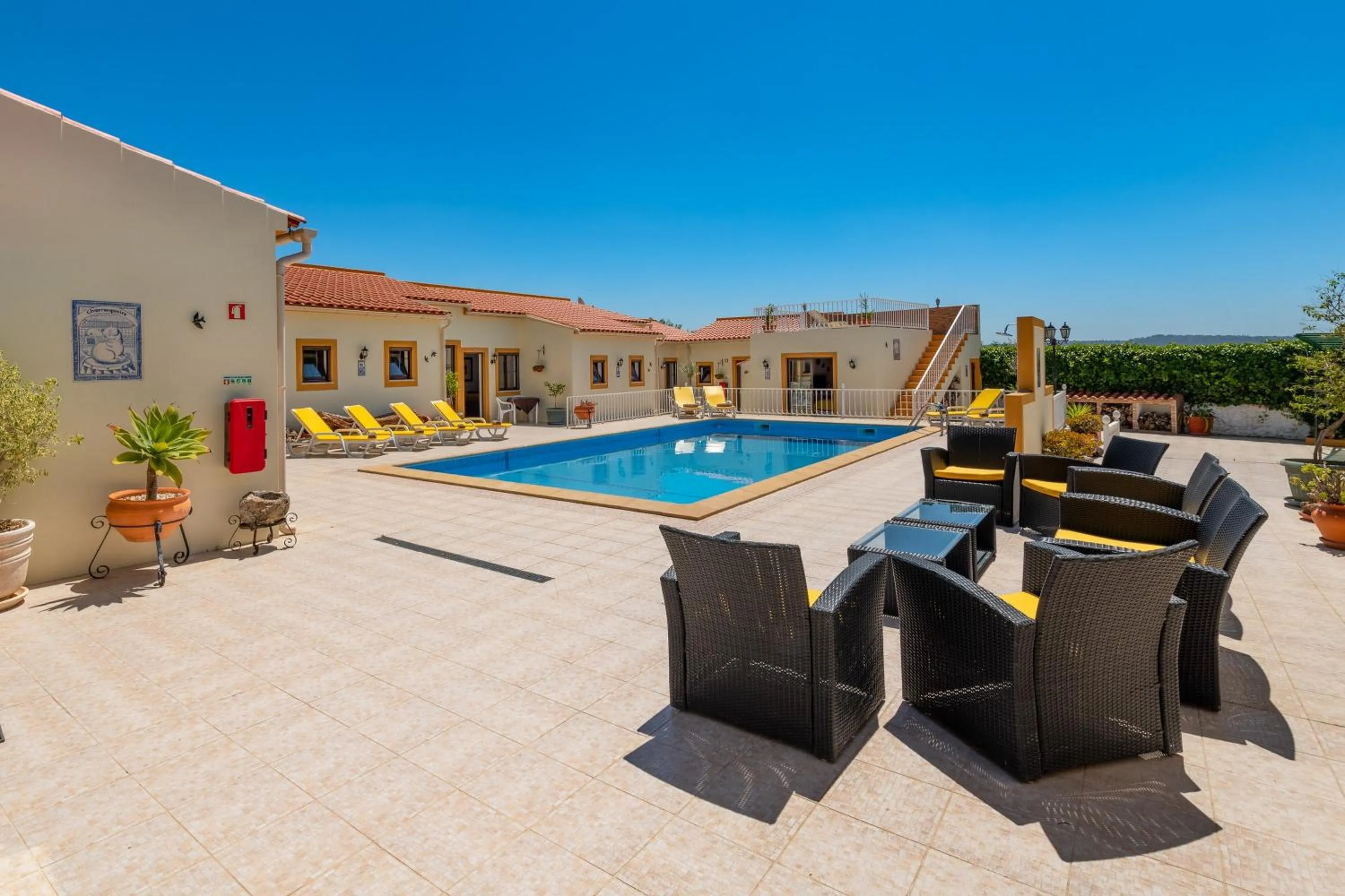 Patio in Casa dos Ninos