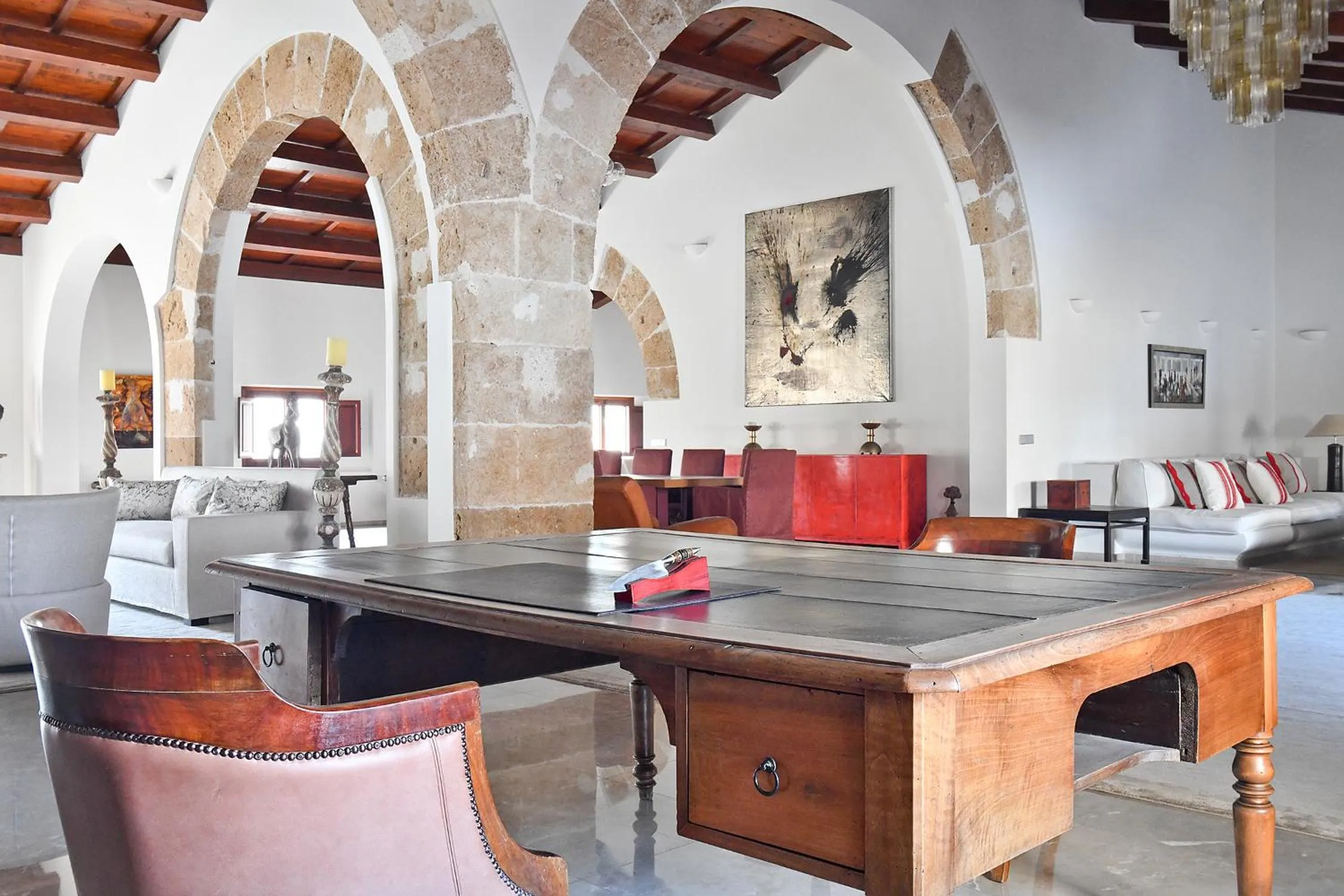 Area and facilities in Palacio Can Marqués by Puro