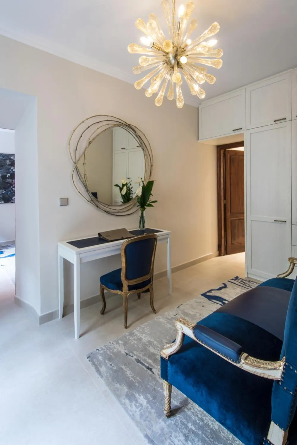 Living room, Bed in Palacio Can Marqués by Puro