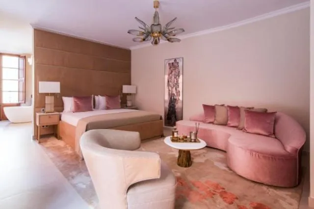 Text overlay in Palacio Can Marqués by Puro