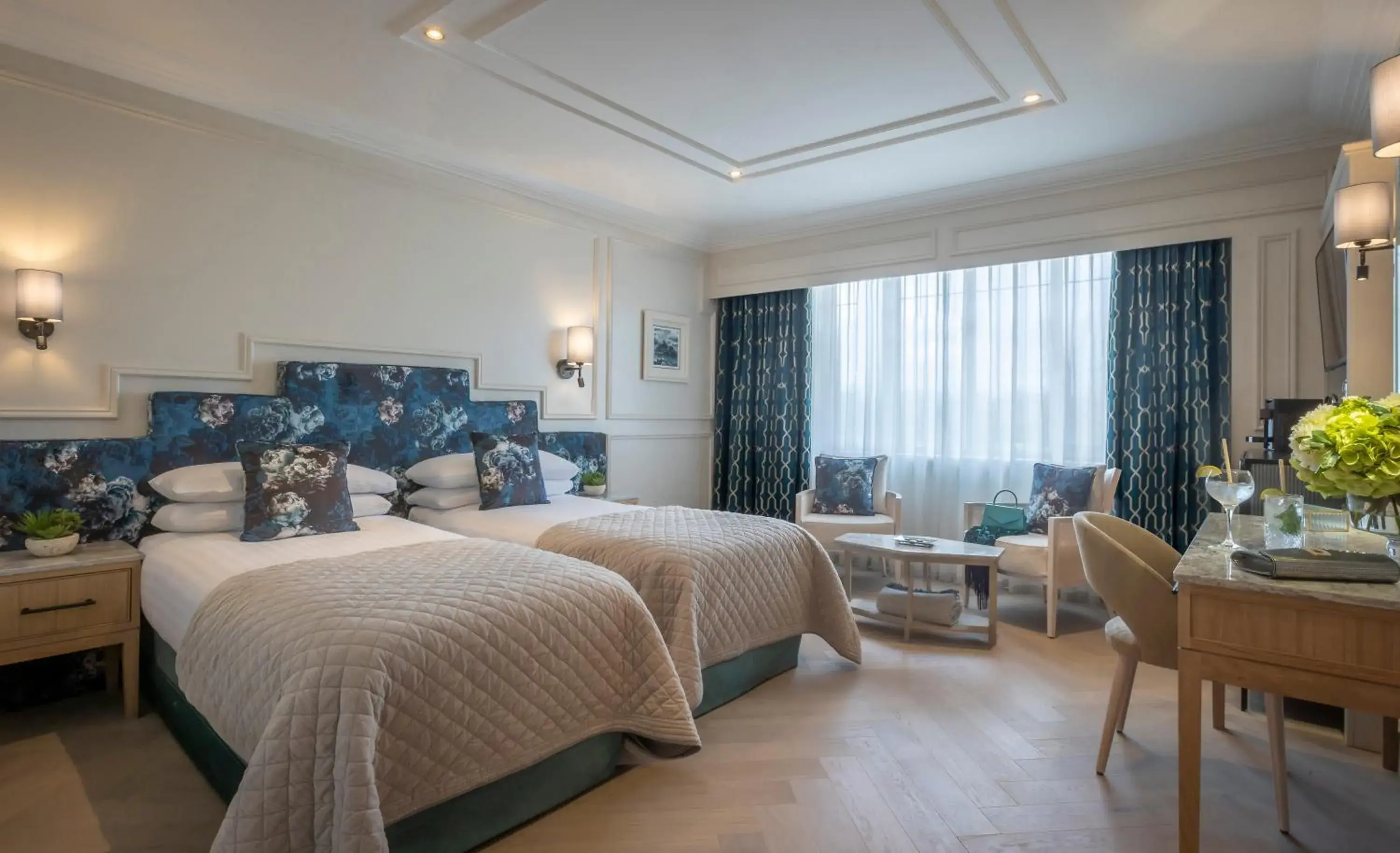 Coffee/tea facilities, Bed in The Brehon Hotel & Spa Coffee/tea facilities, Bed in The Brehon Hotel & Spa