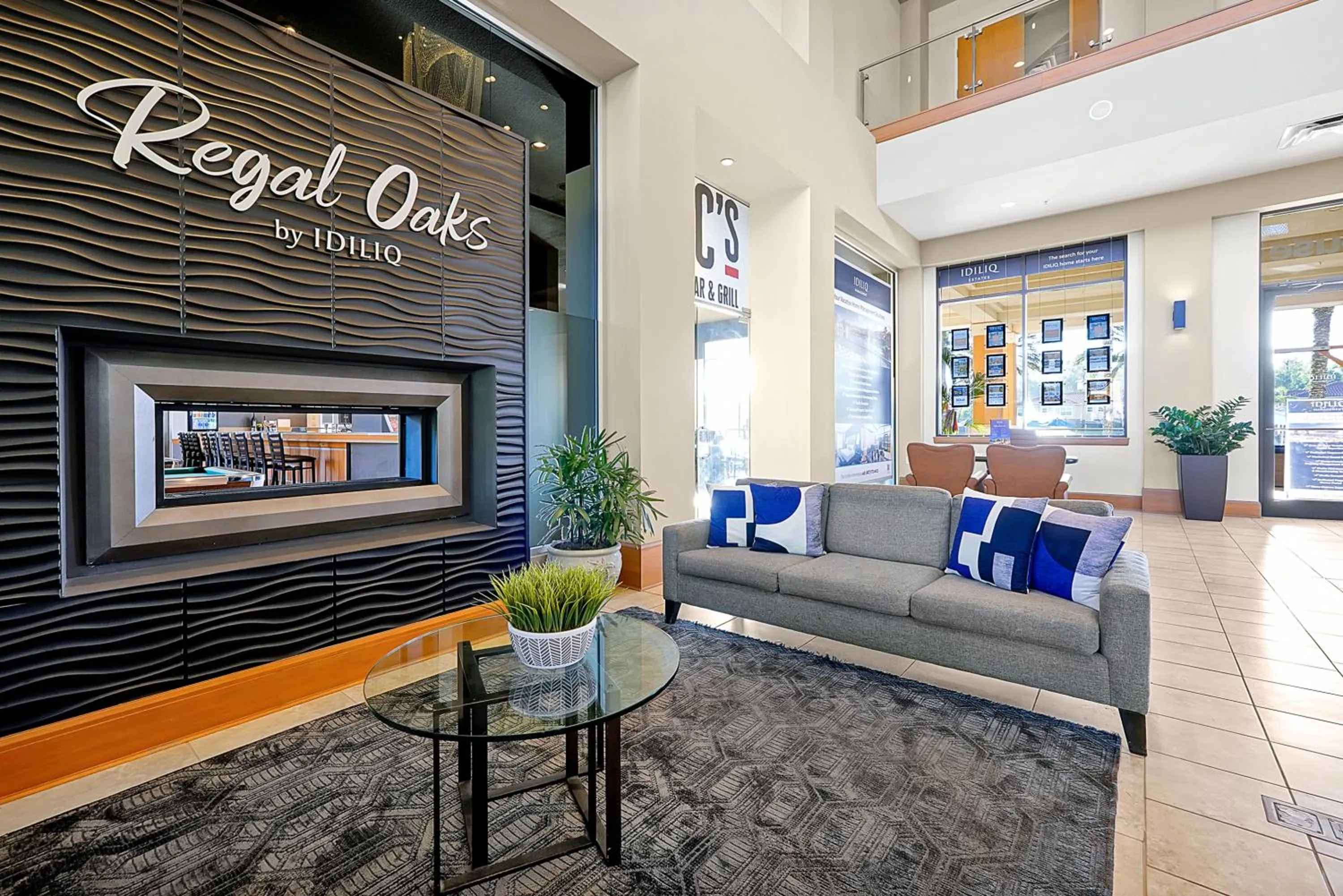 Lobby or reception in Regal Oaks Resort Vacation Townhomes by IDILIQ - Free Private Hot tub!