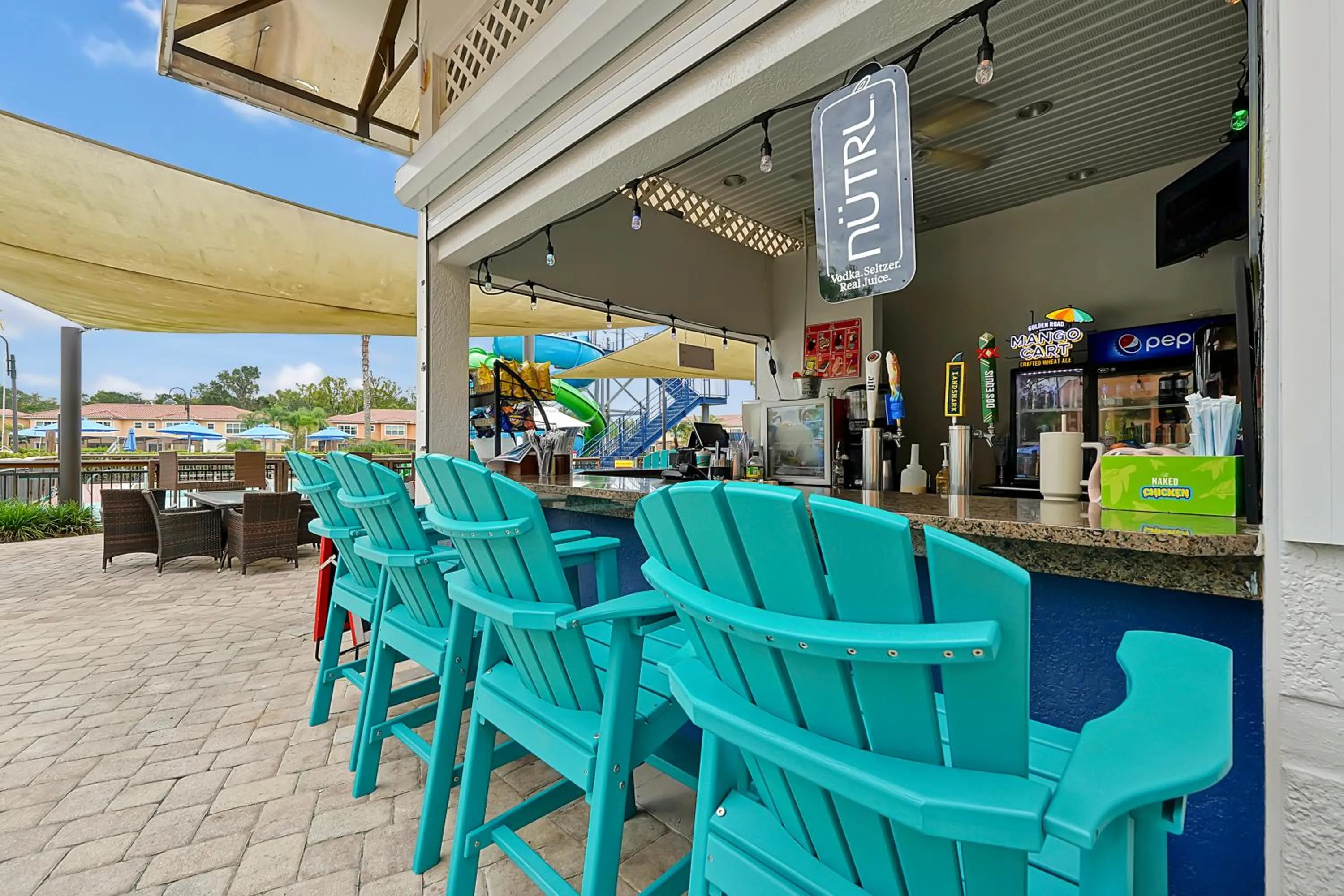 Lounge or bar in Regal Oaks A Clc World Resort - Kissimmee