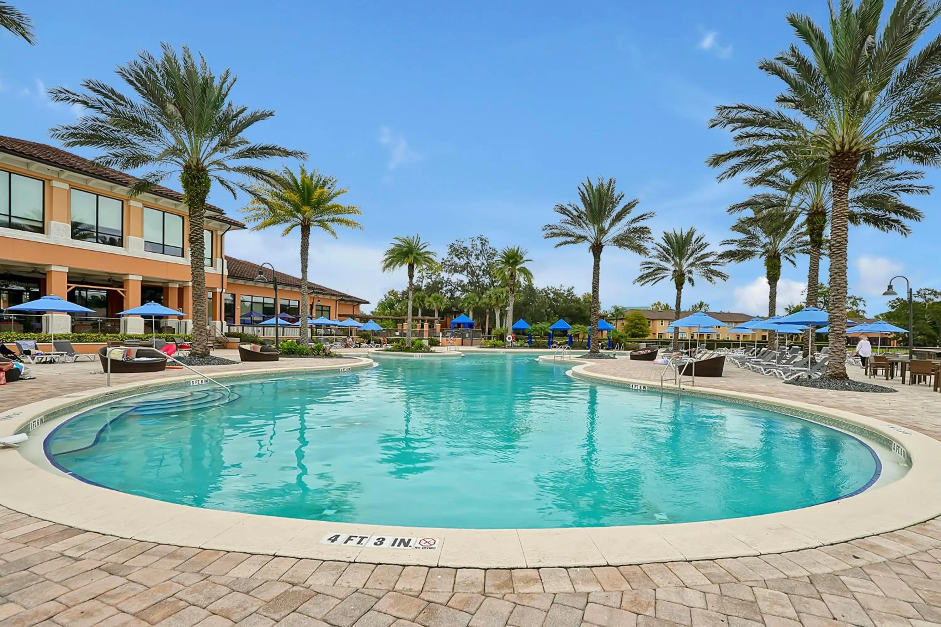 Swimming Pool in Regal Oaks A Clc World Resort - Kissimmee