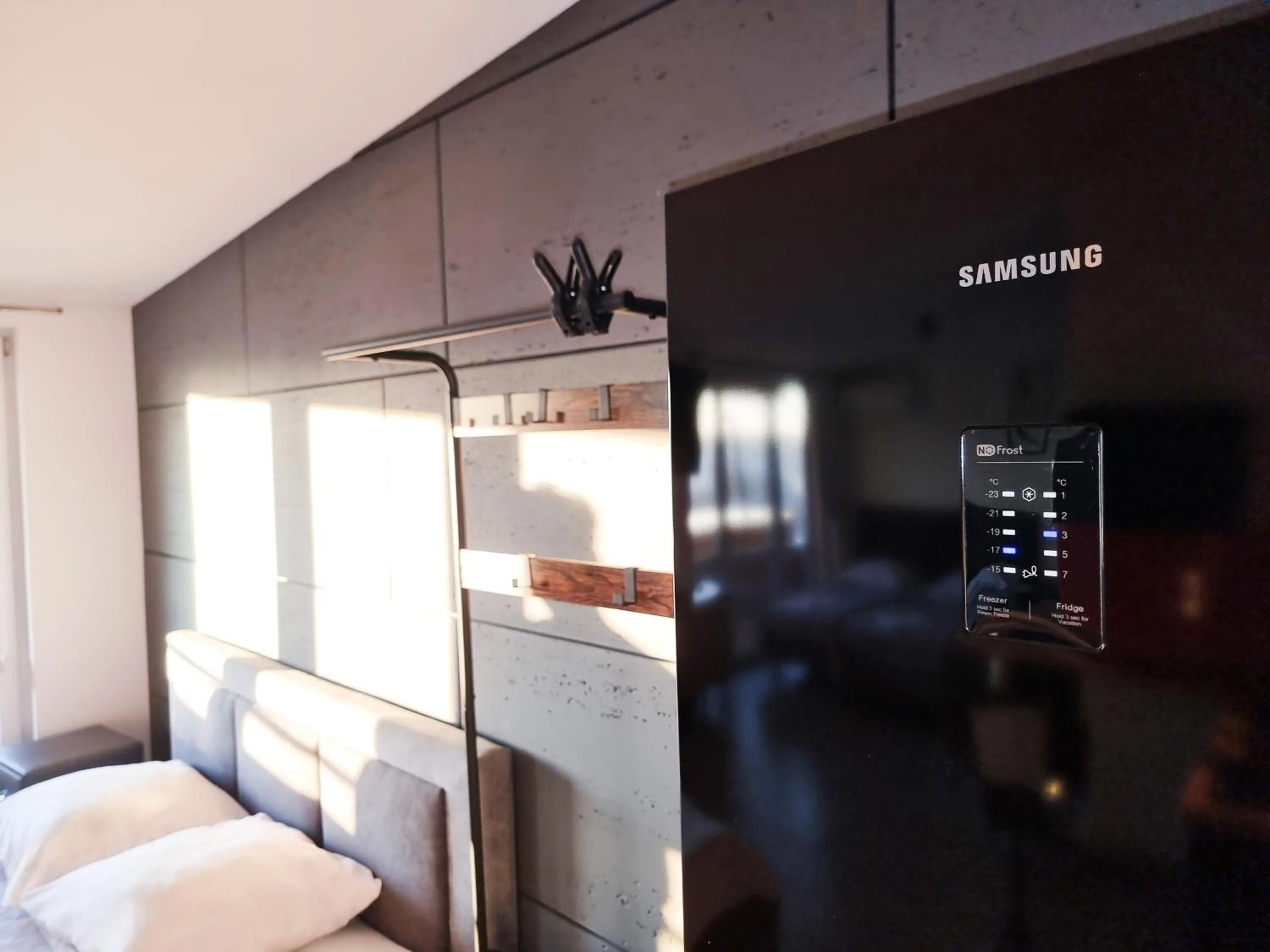 Photo of the whole room, Bed in Orange Tree Hotel