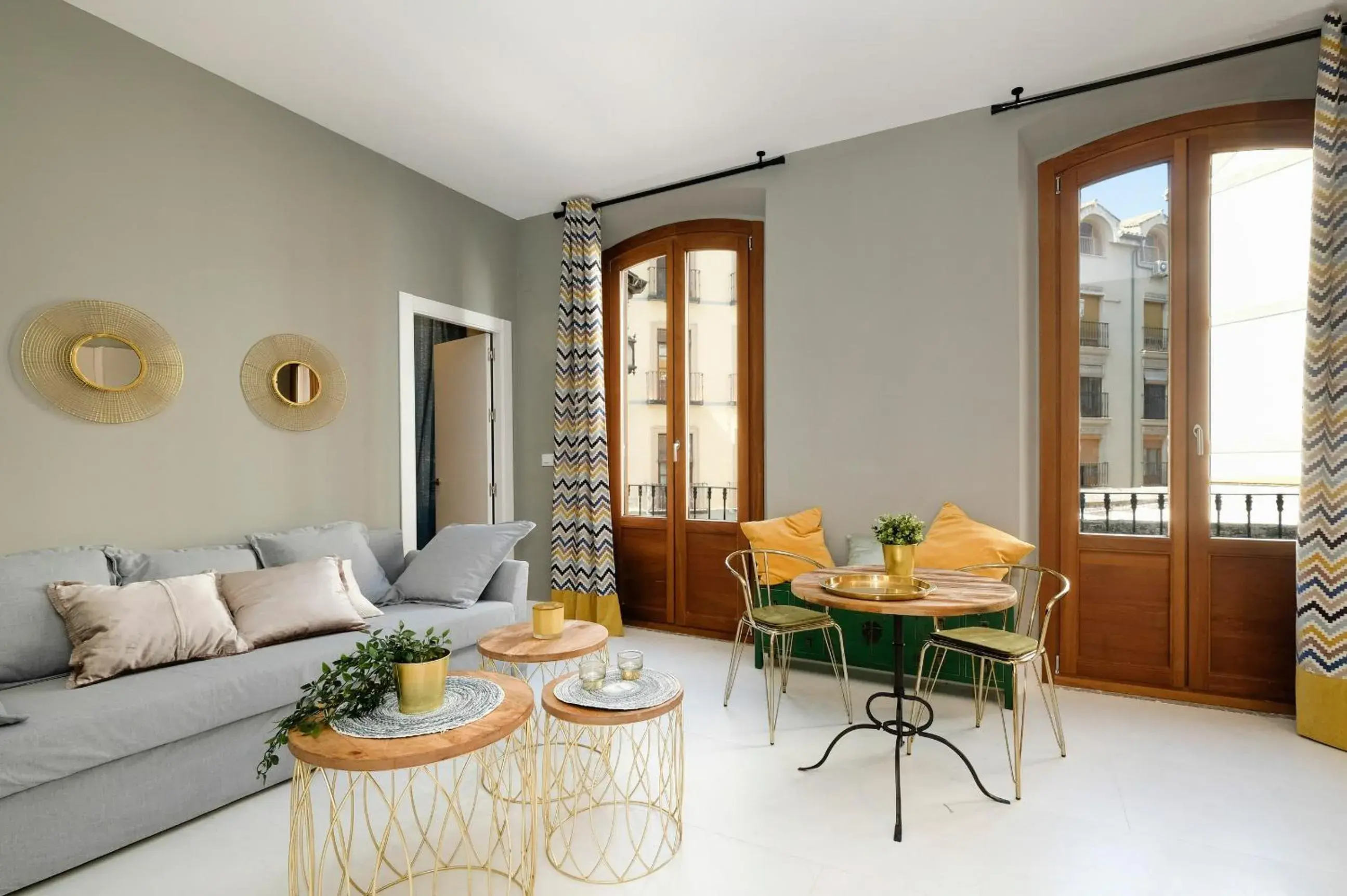 One-Bedroom Apartment in tuGuest Placeta de San Gil Apartments One-Bedroom Apartment in tuGuest Placeta de San Gil Apartments