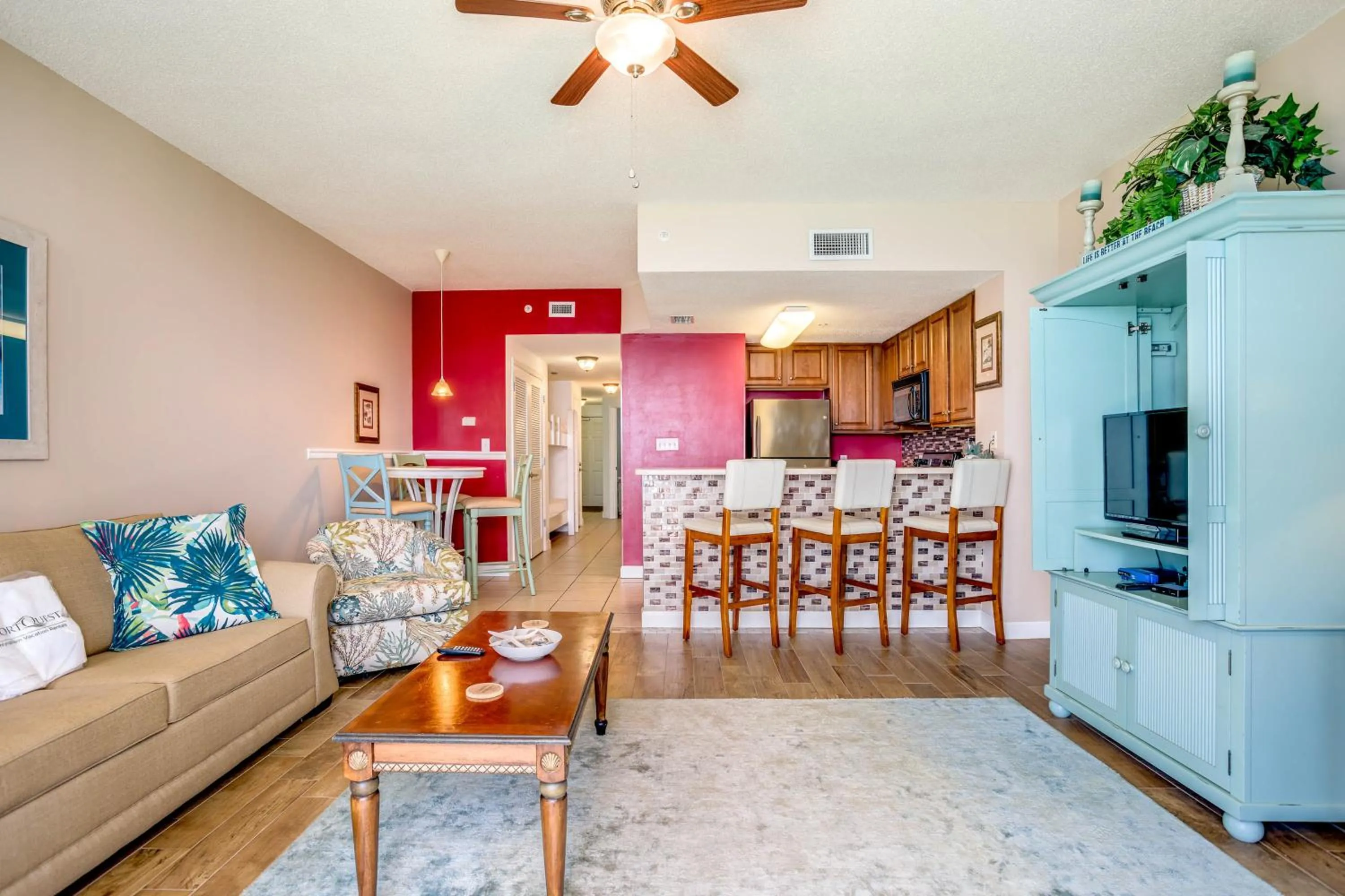 Seychelles Beach Resort IV