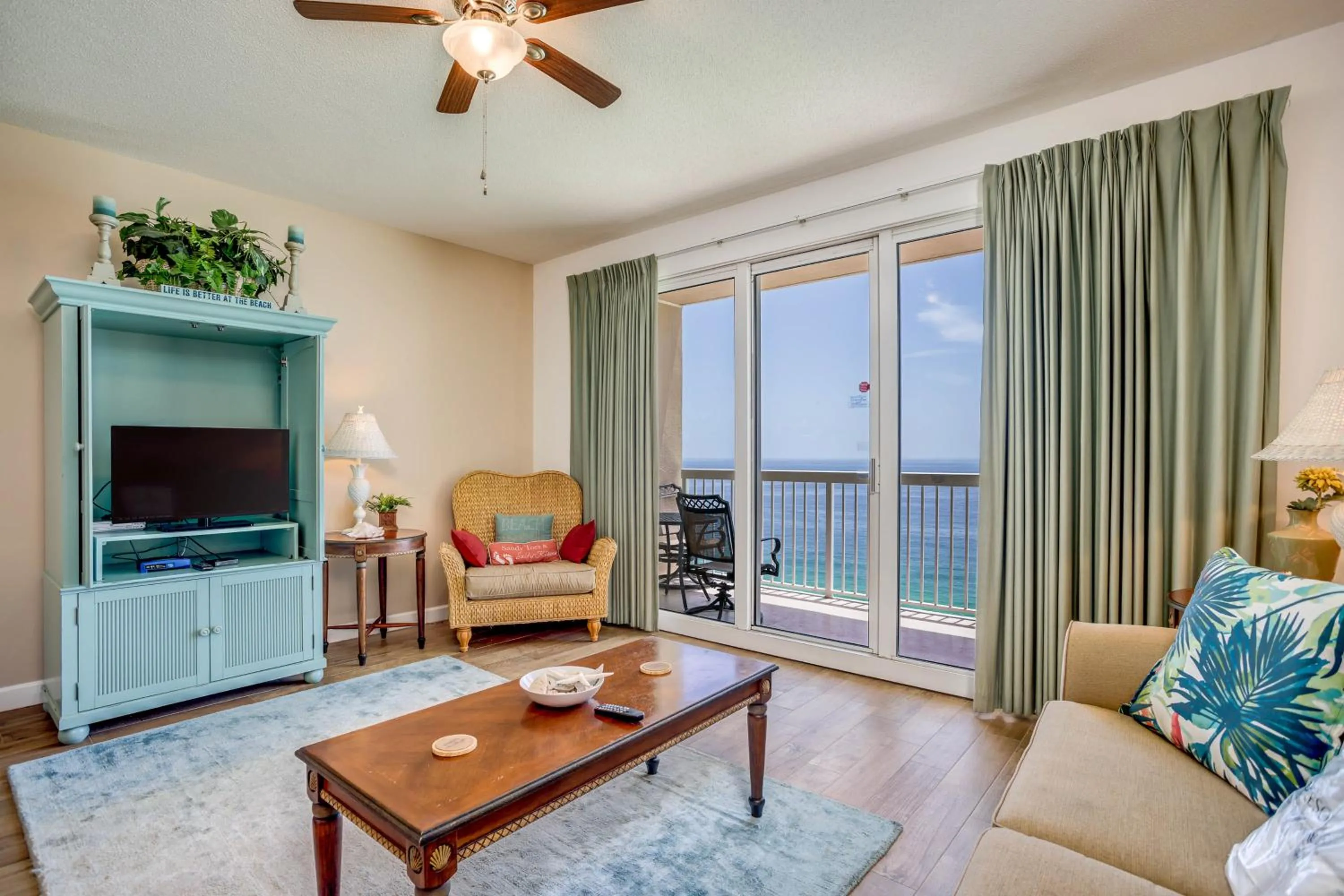 Seychelles Beach Resort IV