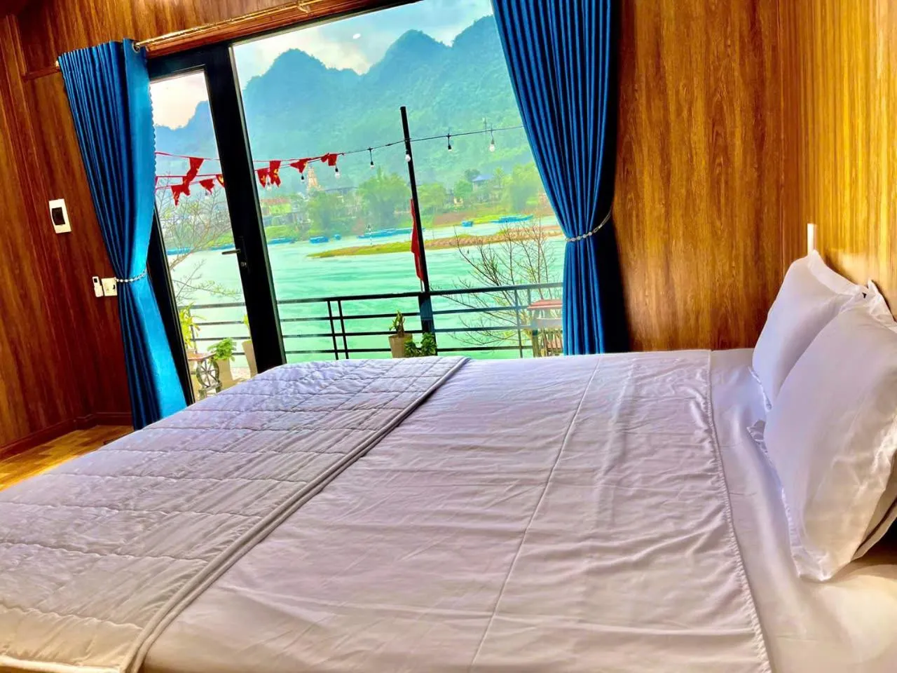 Bed in Areca Bungalow