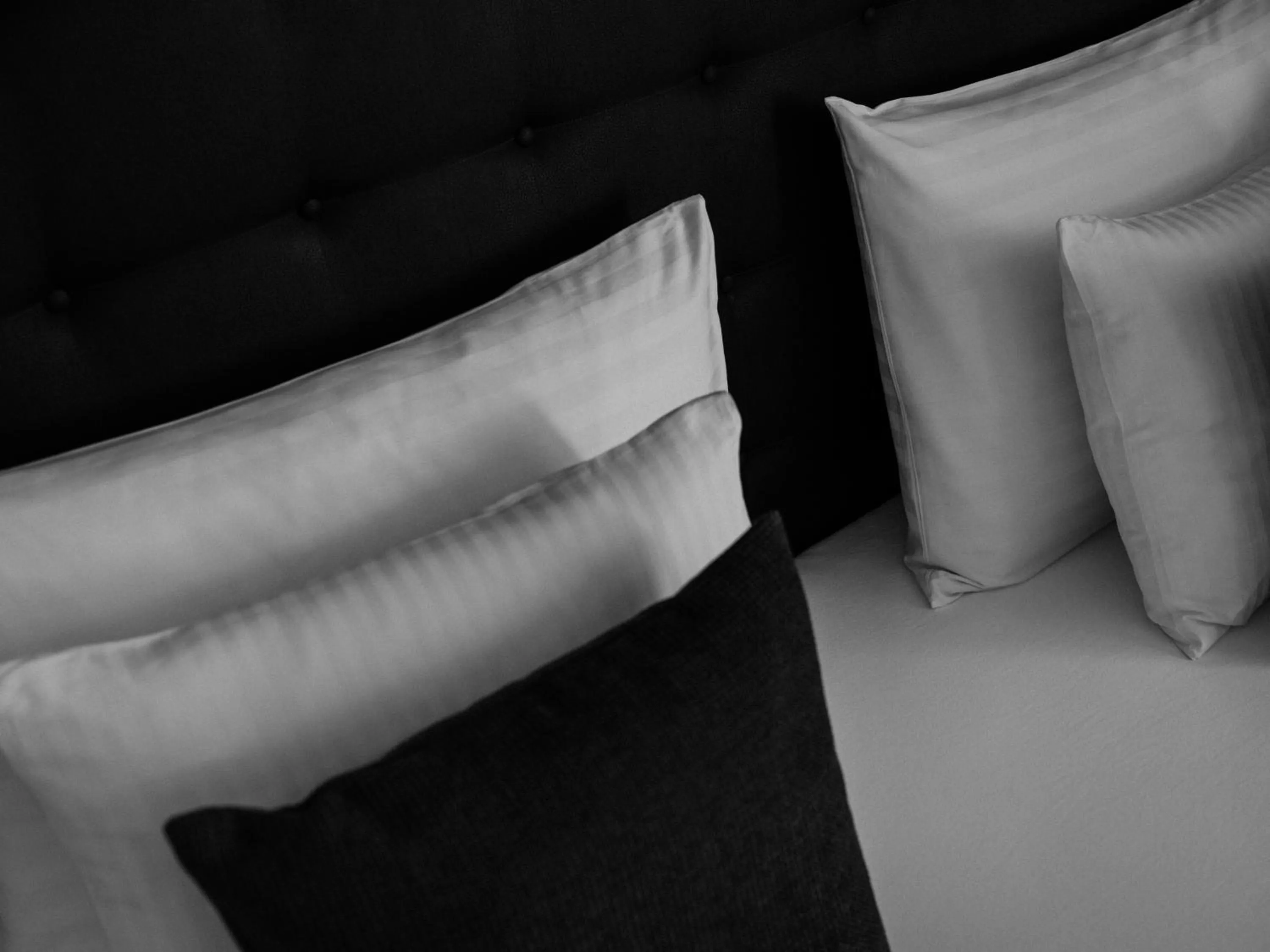 Photo of the whole room, Bed in VAYA Fieberbrunn