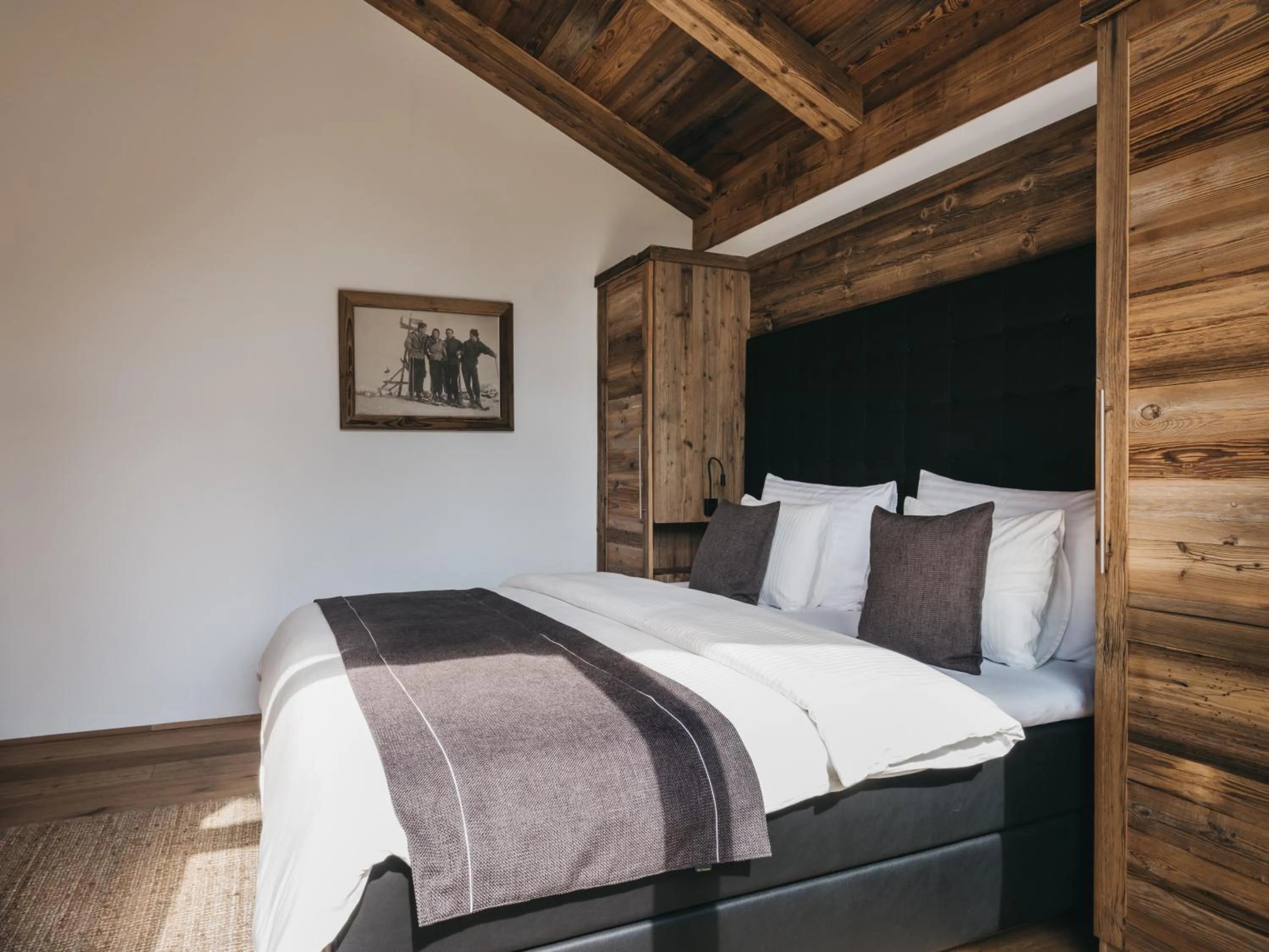 Bedroom, Bed in VAYA Fieberbrunn