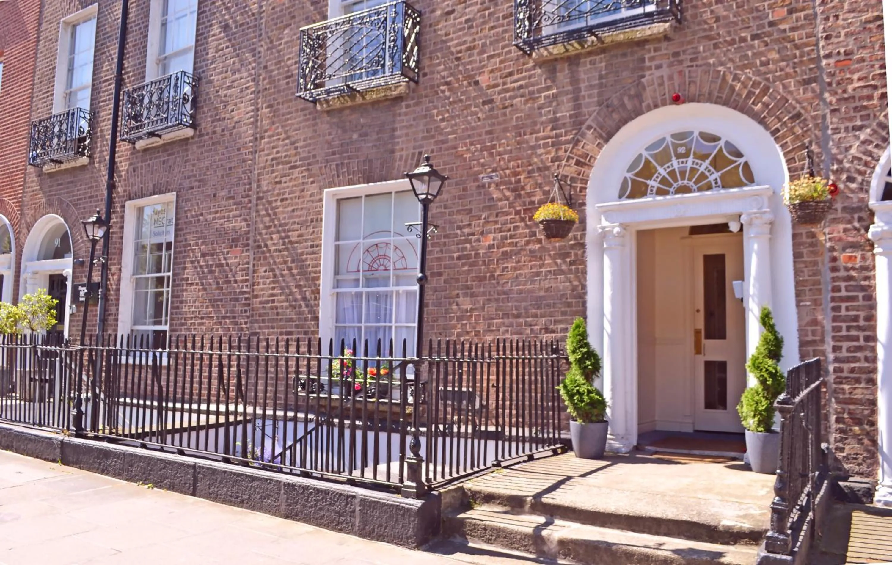 Property building in Baggot Court Townhouse