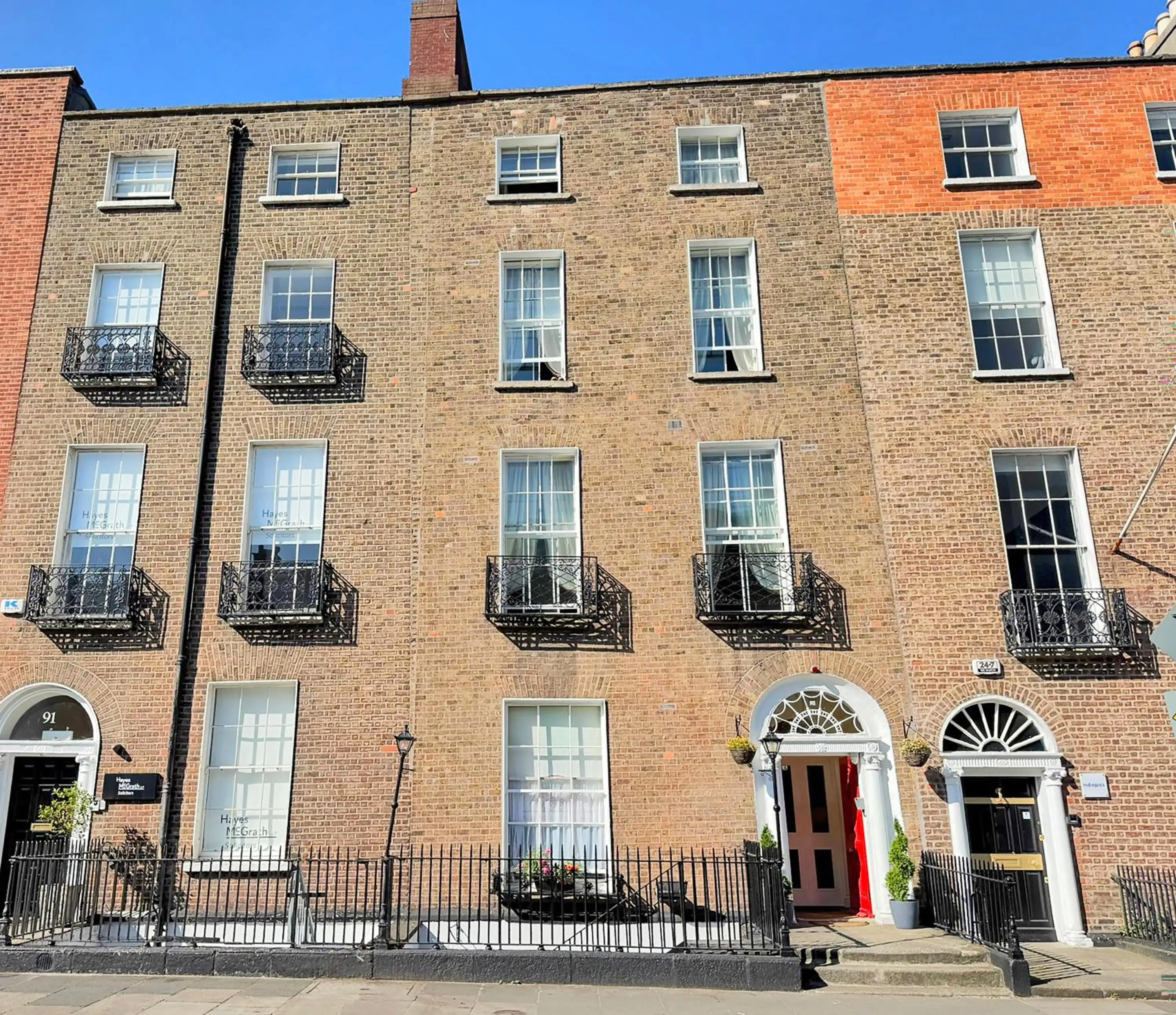 Property building in Baggot Court Townhouse