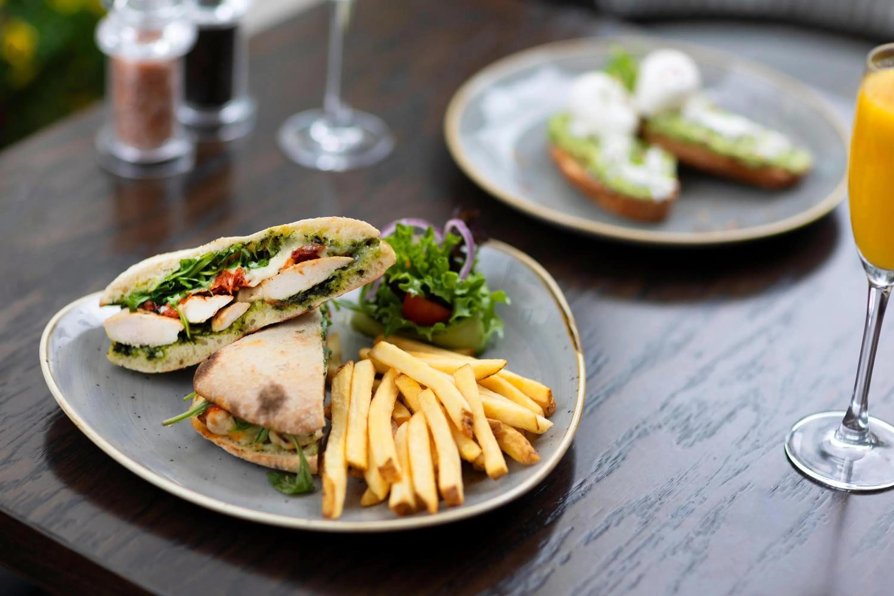 Restaurant/places to eat in The Bedford Townhouse