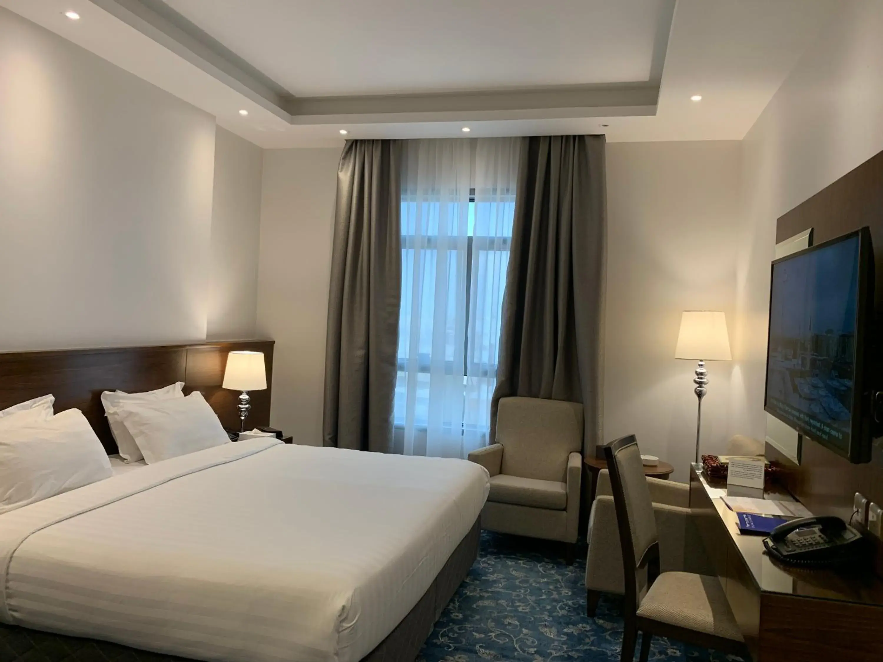 Photo of the whole room, Bed in Zaha Al Munawara Hotel Photo of the whole room, Bed in Zaha Al Munawara Hotel