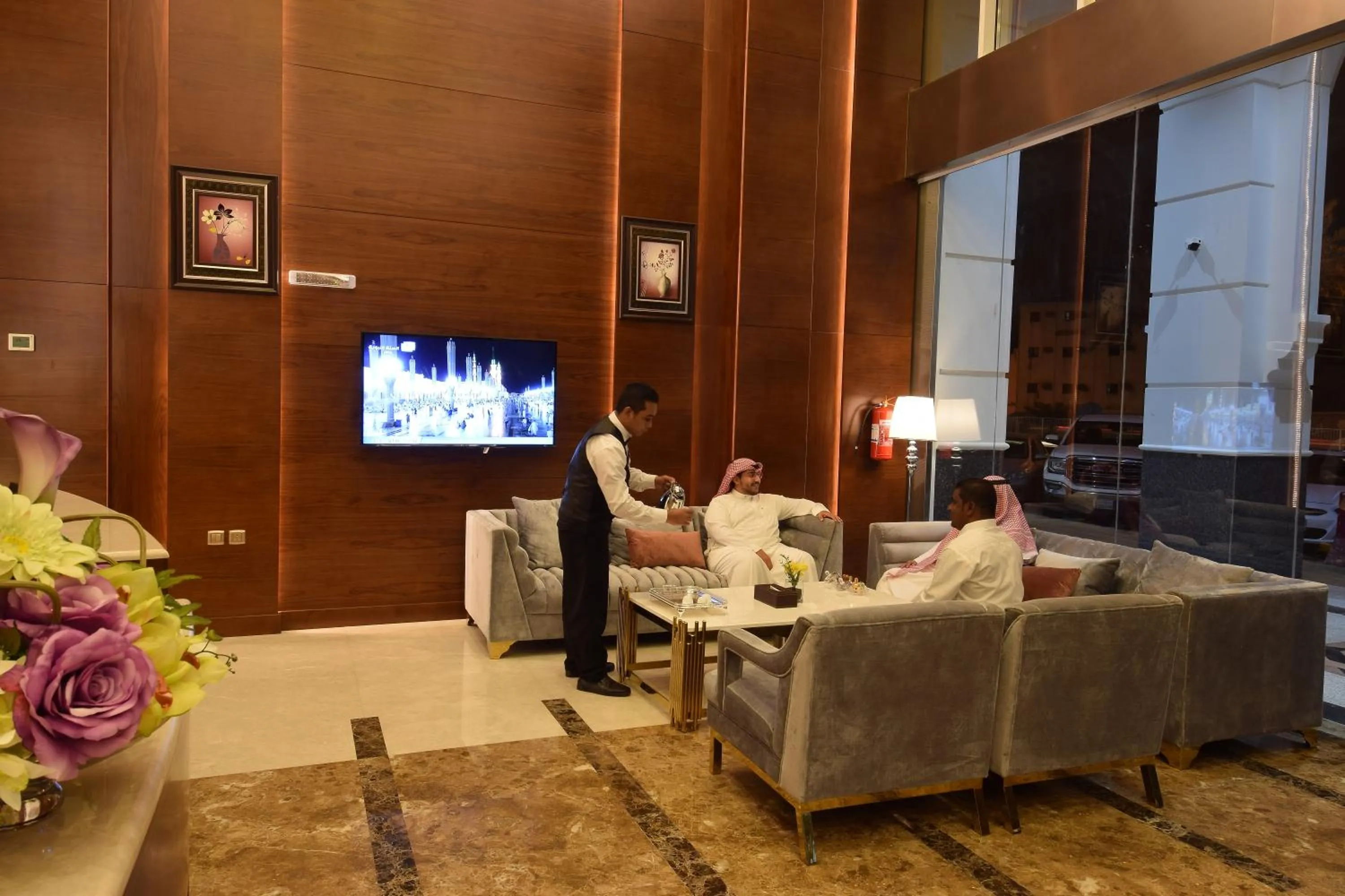 Lobby or reception in Zaha Al Munawara Hotel