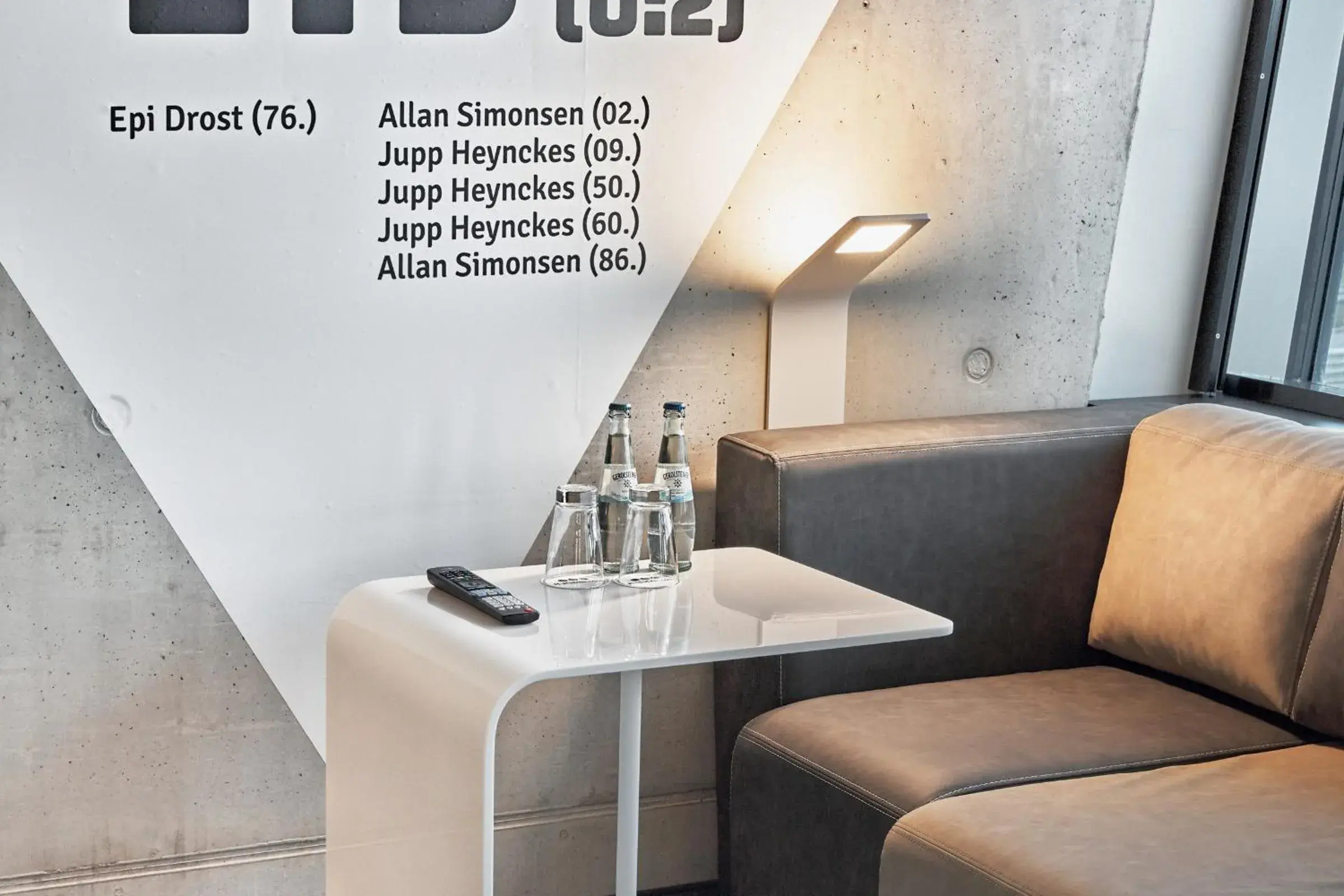 Photo of the whole room in H4 Hotel Mönchengladbach im BORUSSIA-PARK Photo of the whole room in H4 Hotel Mönchengladbach im BORUSSIA-PARK