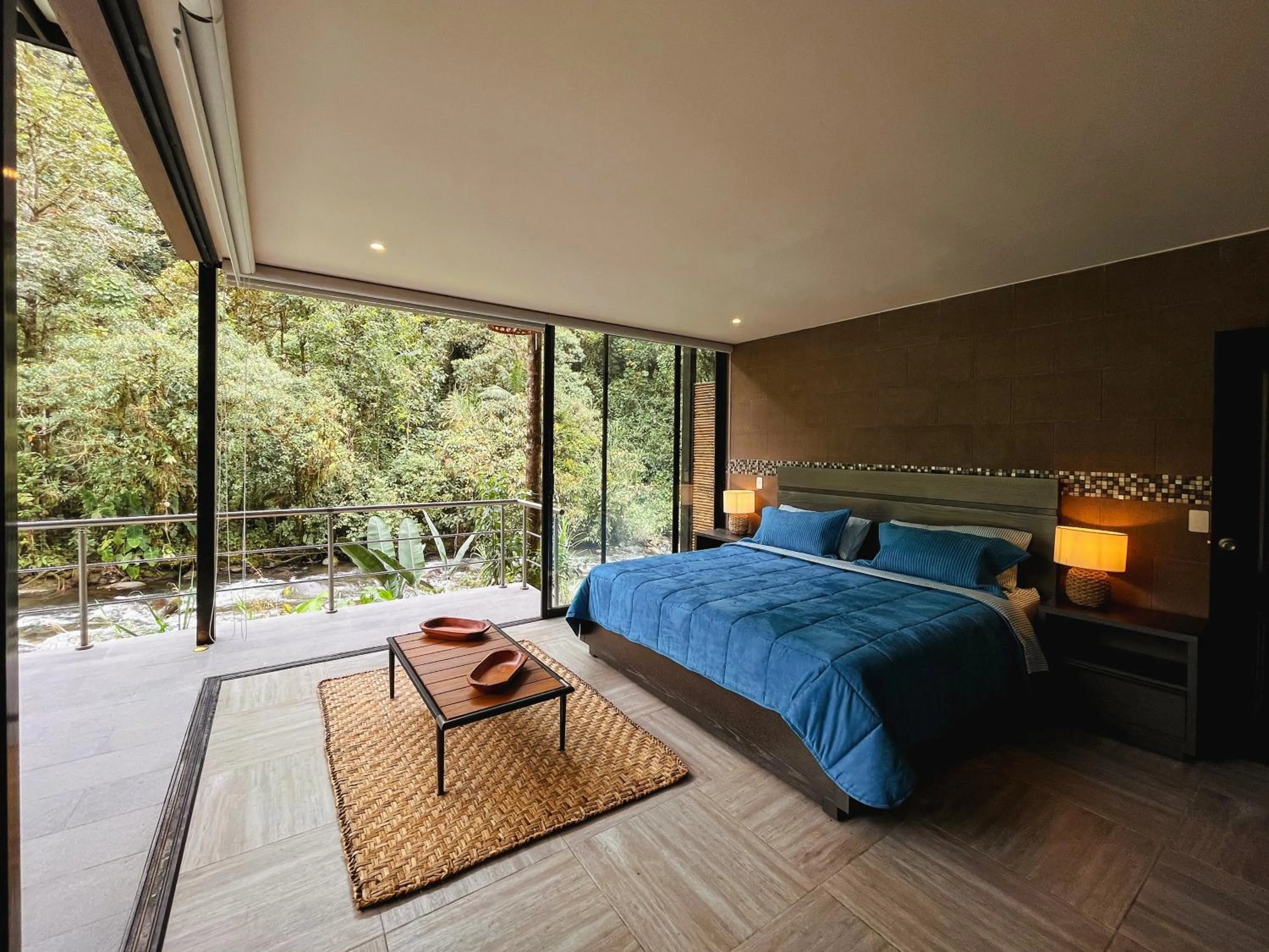 Bed in Mindo Garden Lodge and Wildlife Reserve
