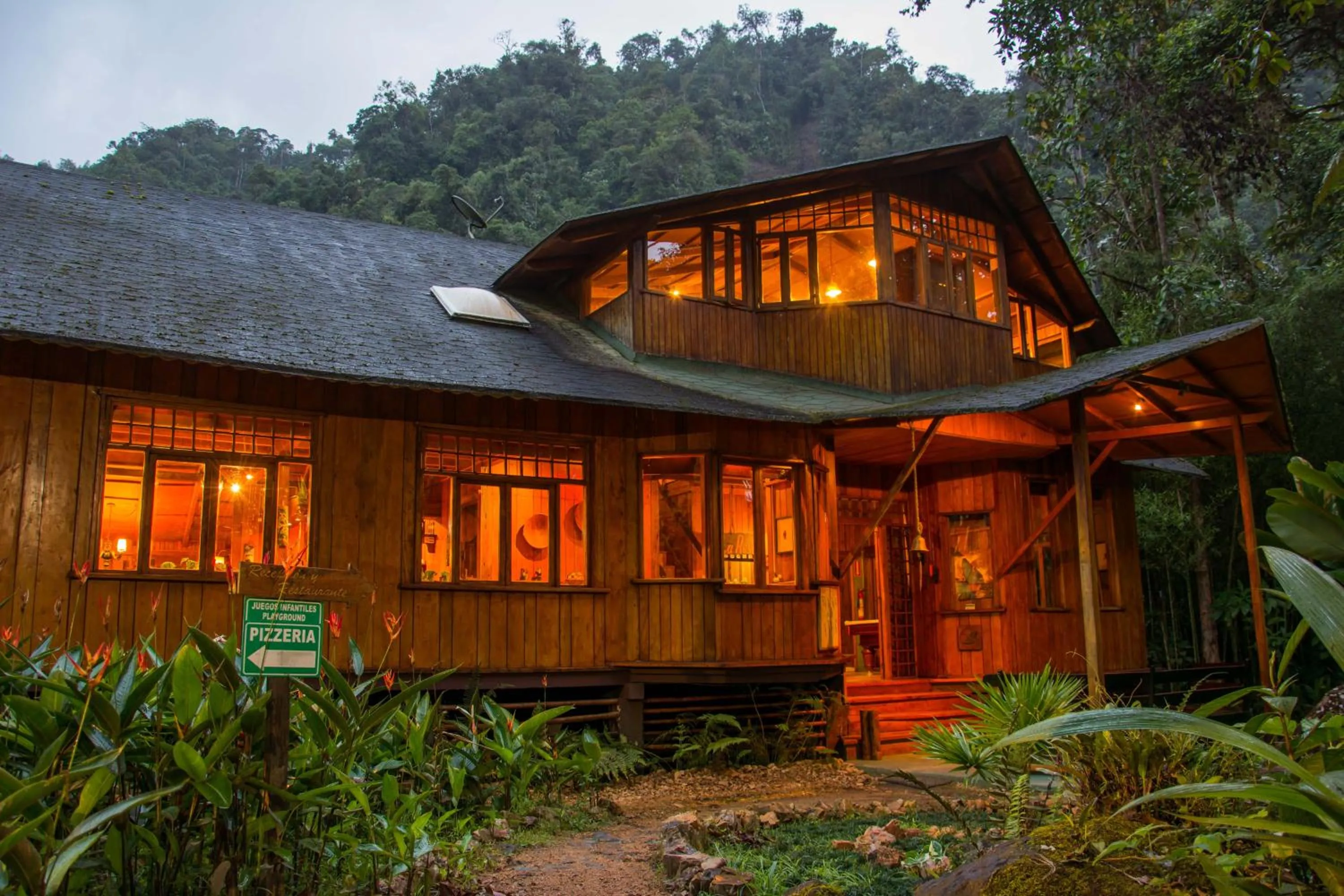 Mindo Garden Lodge and Wildlife Reserve
