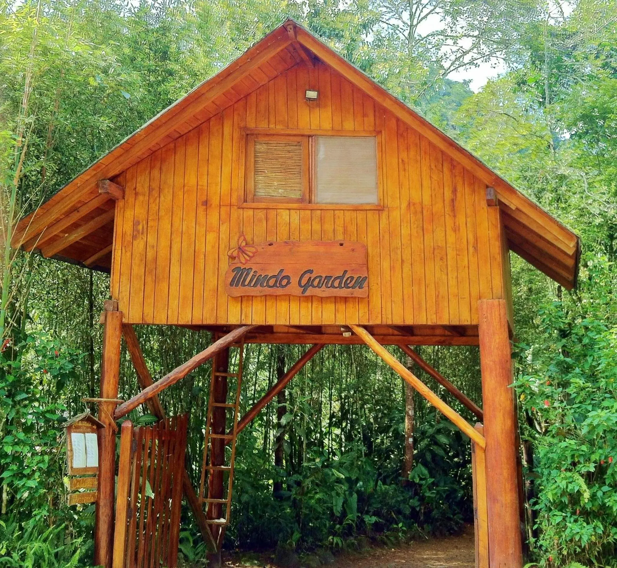 Facade/entrance in Mindo Garden Lodge and Wildlife Reserve