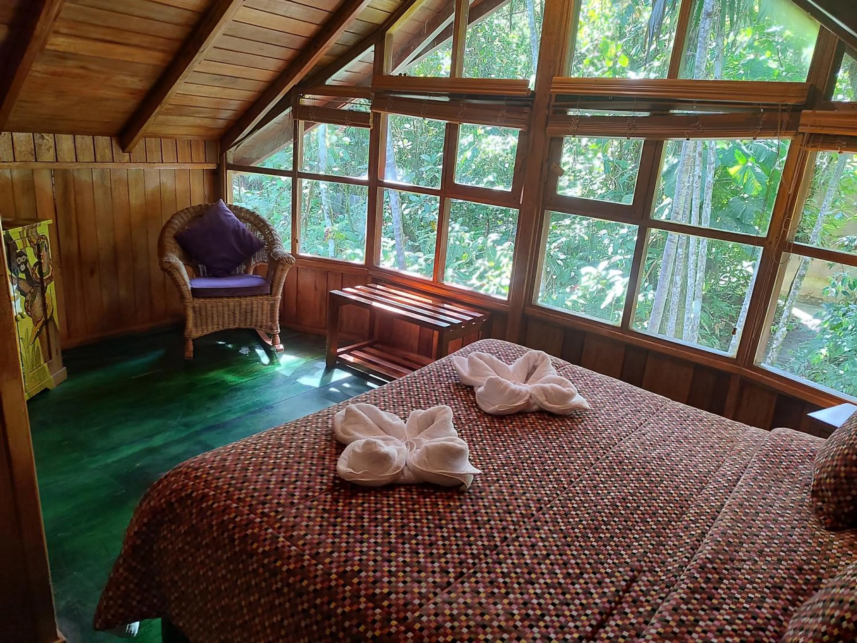 Bed in Mindo Garden Lodge and Wildlife Reserve