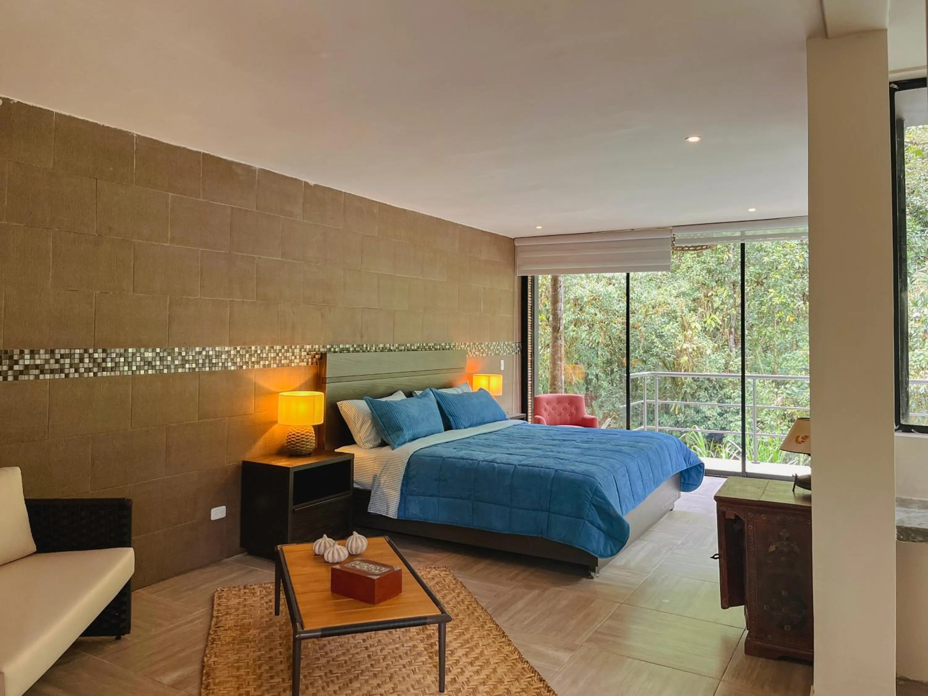 Bed in Mindo Garden Lodge and Wildlife Reserve