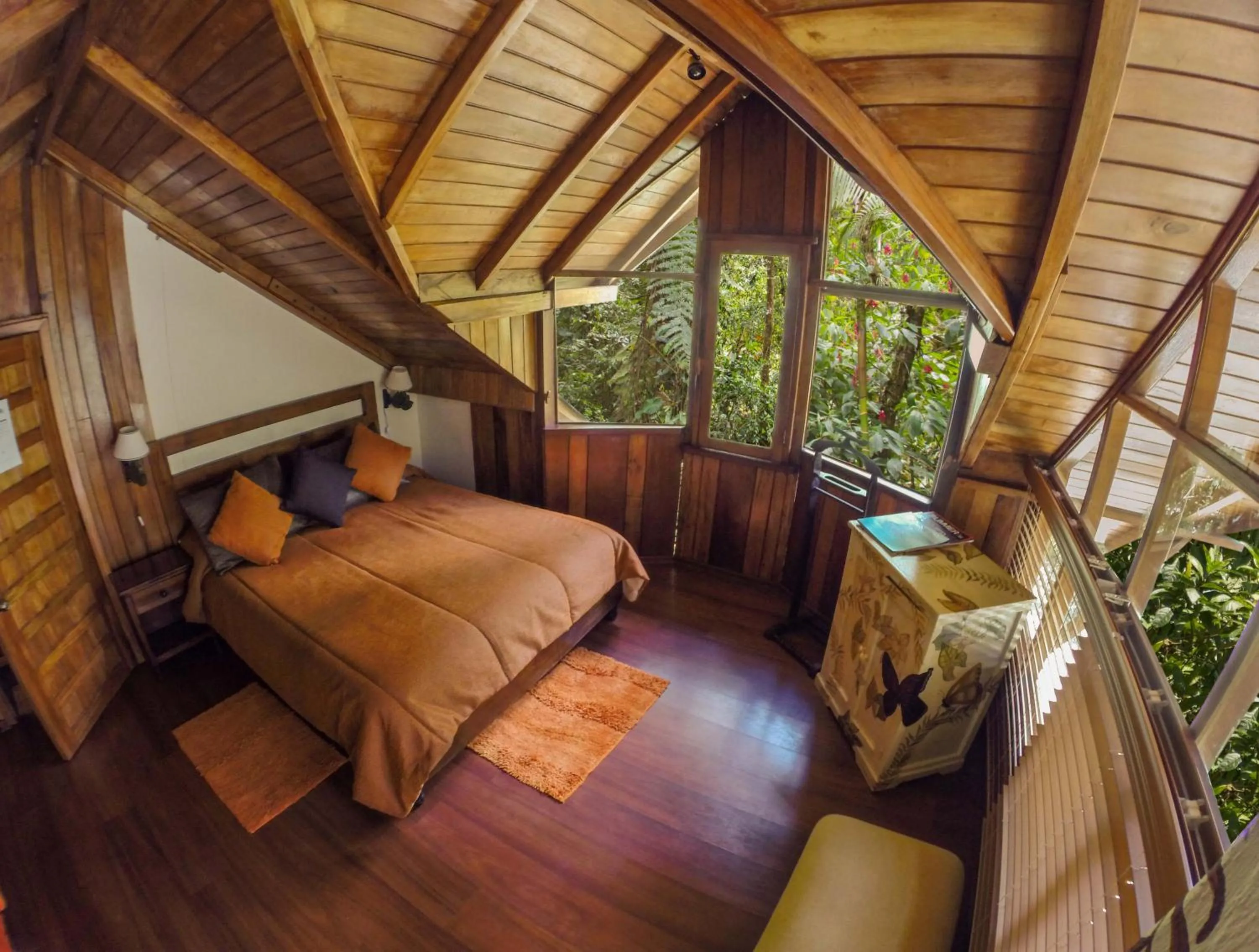 Photo of the whole room, Bed in Mindo Garden Lodge and Wildlife Reserve