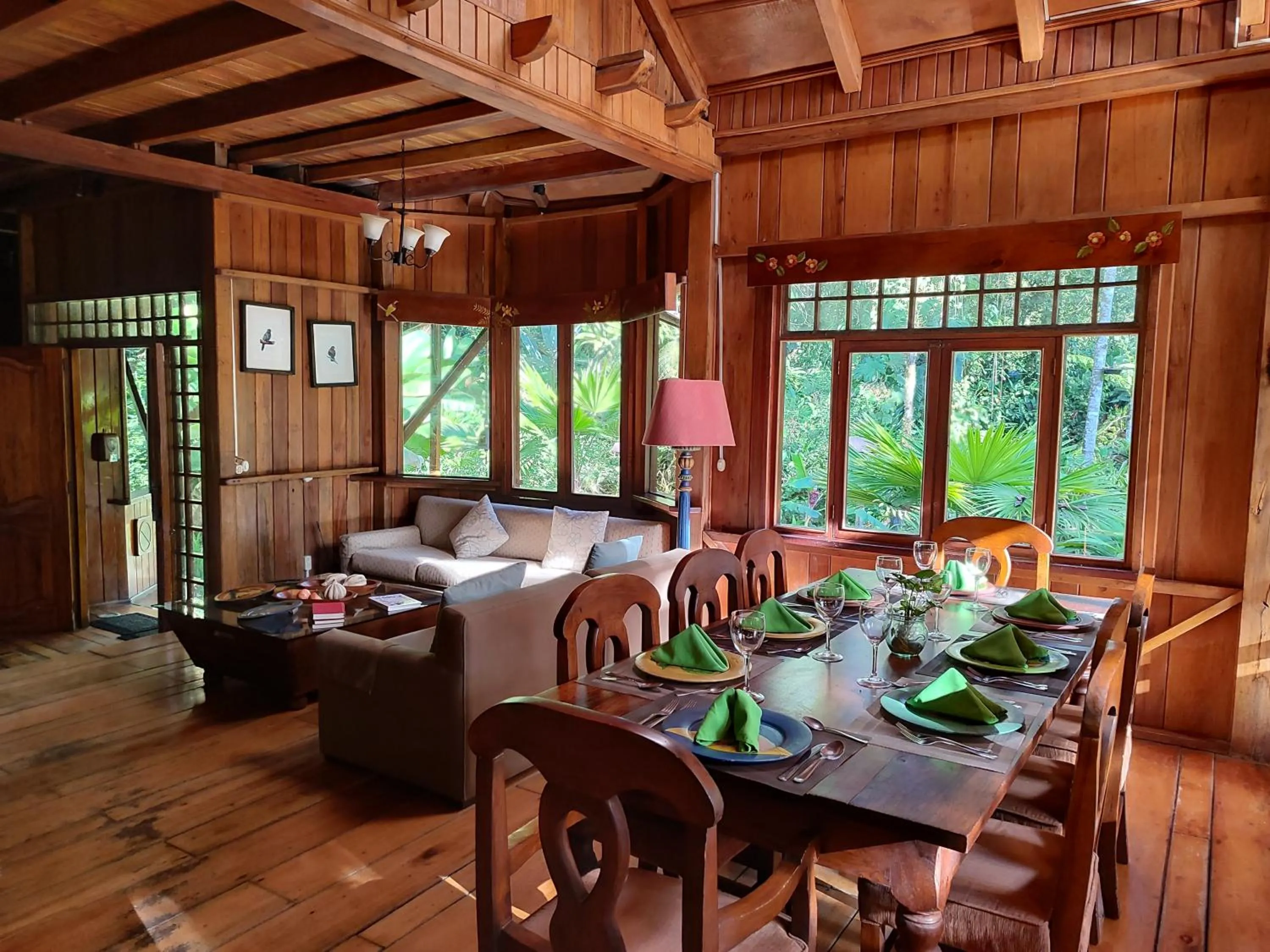 Seating area in Mindo Garden Lodge and Wildlife Reserve