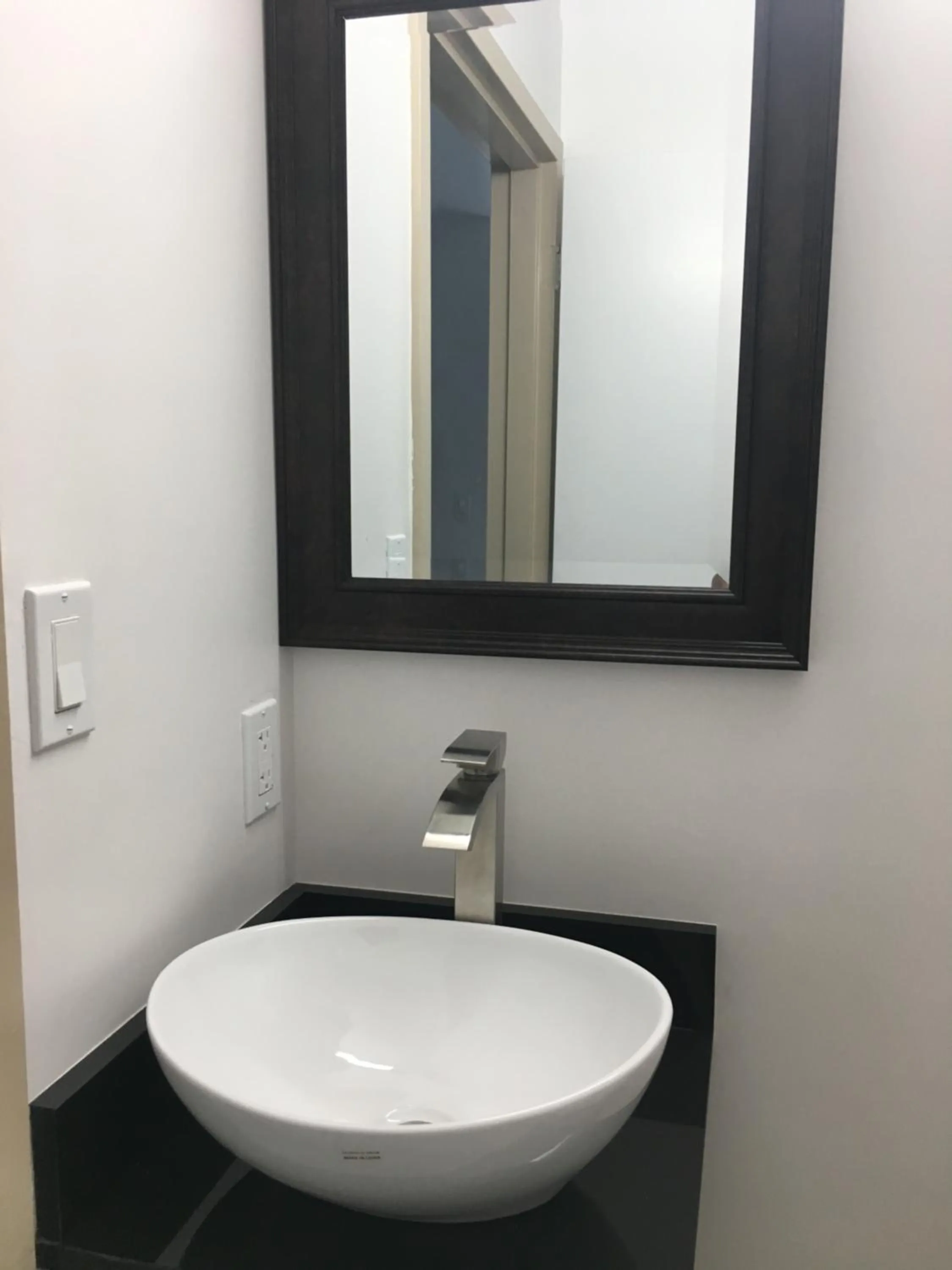 Bathroom in Motel 6-Smyrna, GA - Atlanta