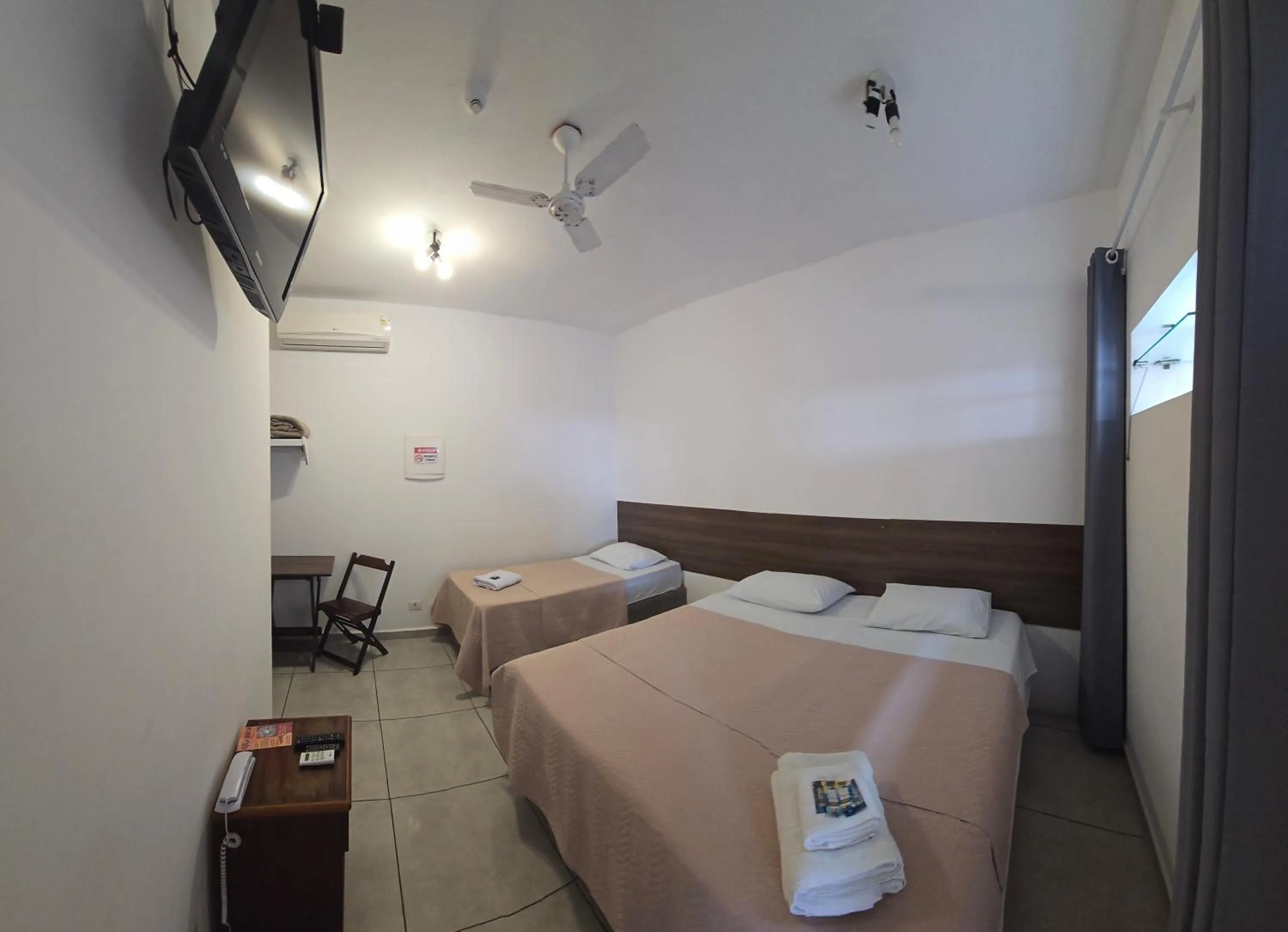 Bedroom, Bed in Hotel Itu Shopping