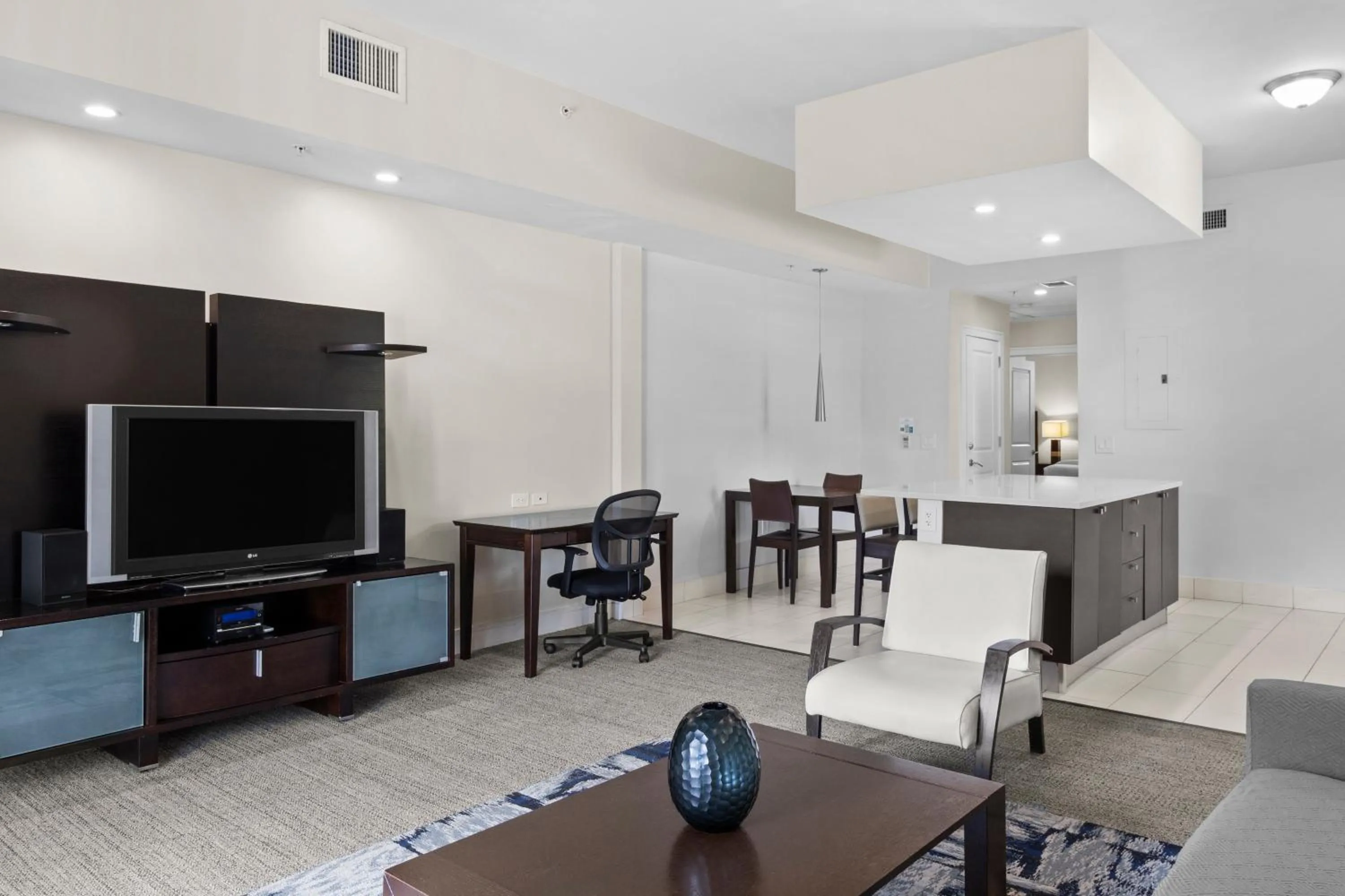 TV and multimedia in Provident Doral At The Blue