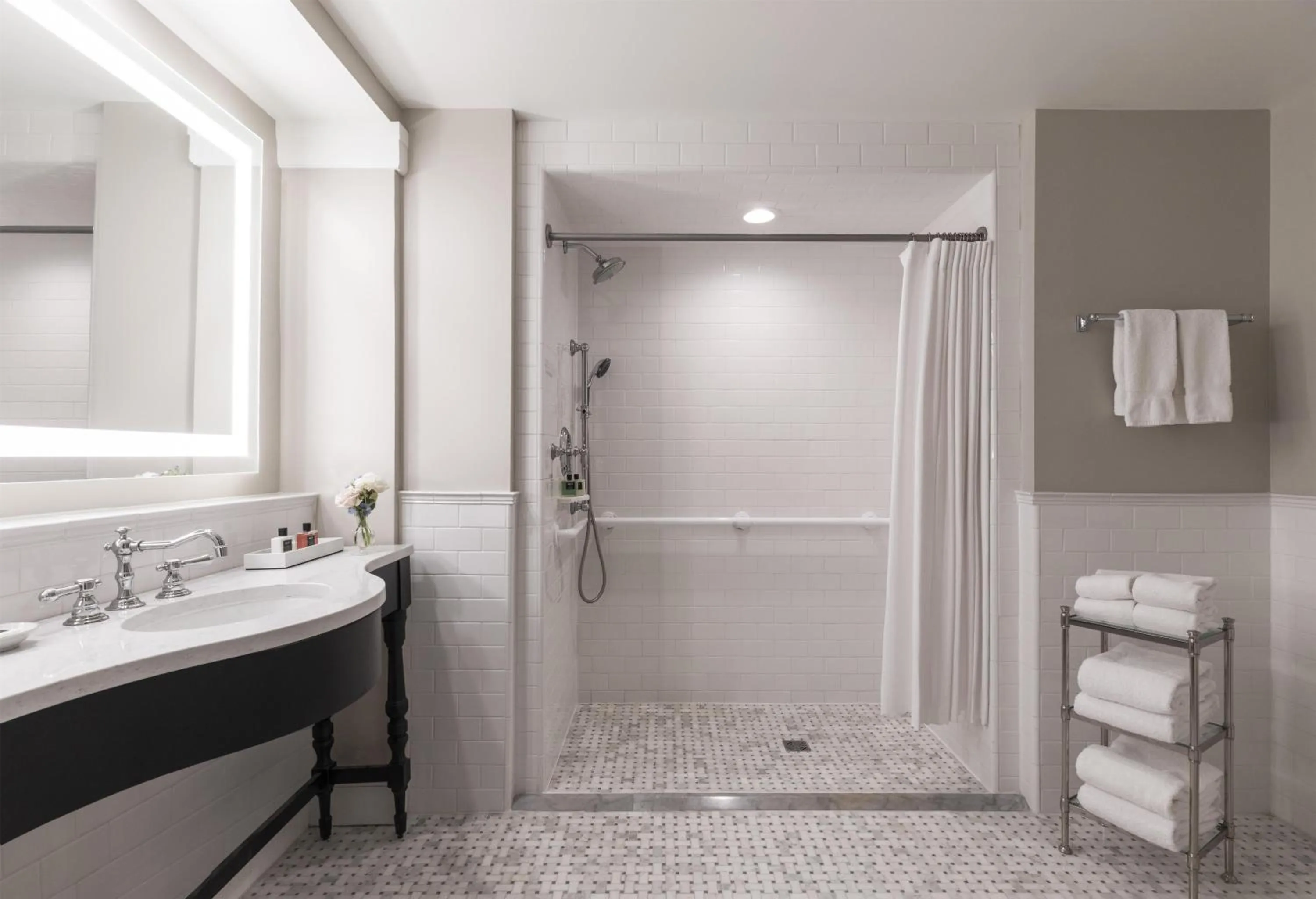 Bathroom in The Carolina Inn, a Destination by Hyatt Hotel